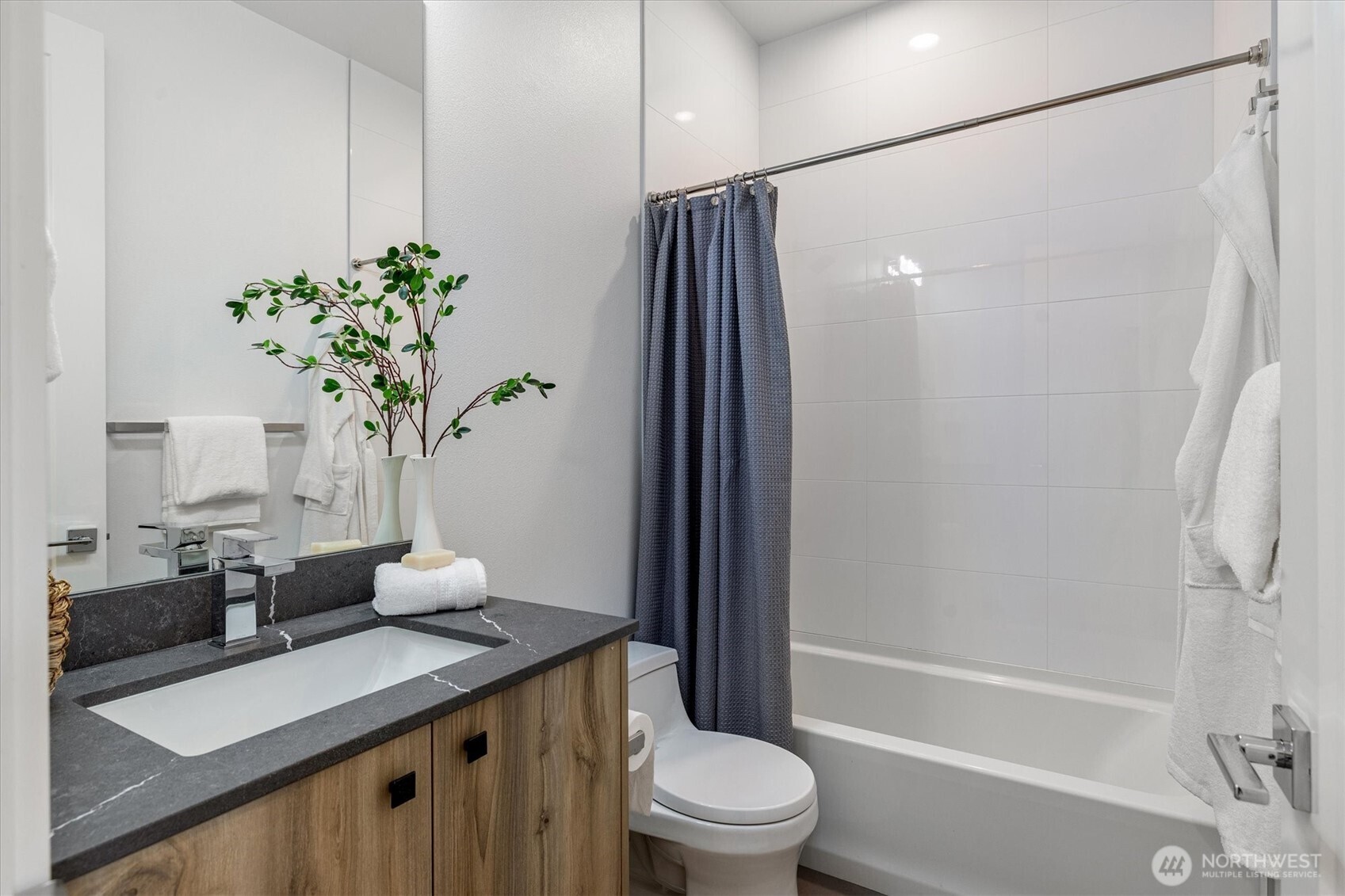 8541 14th Avenue B Property Photo 6