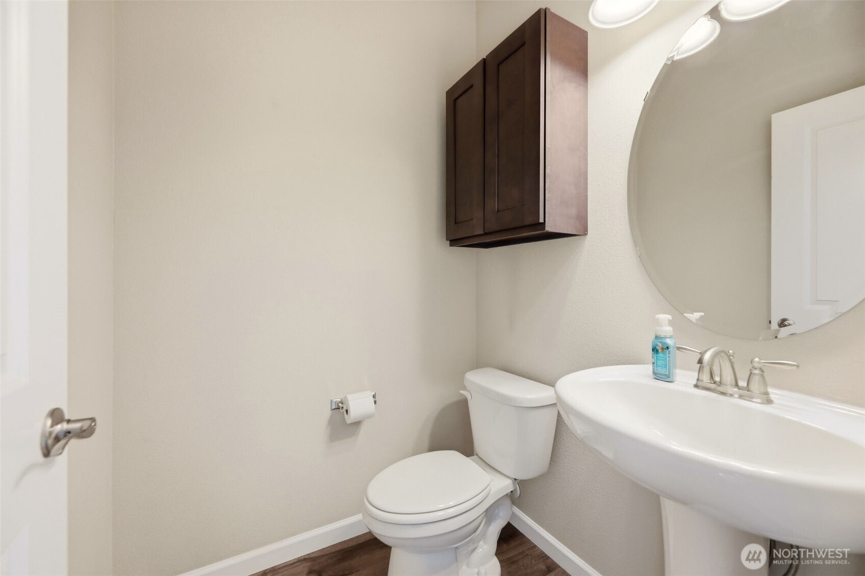3273 Loch Ness Loop Property Photo 4