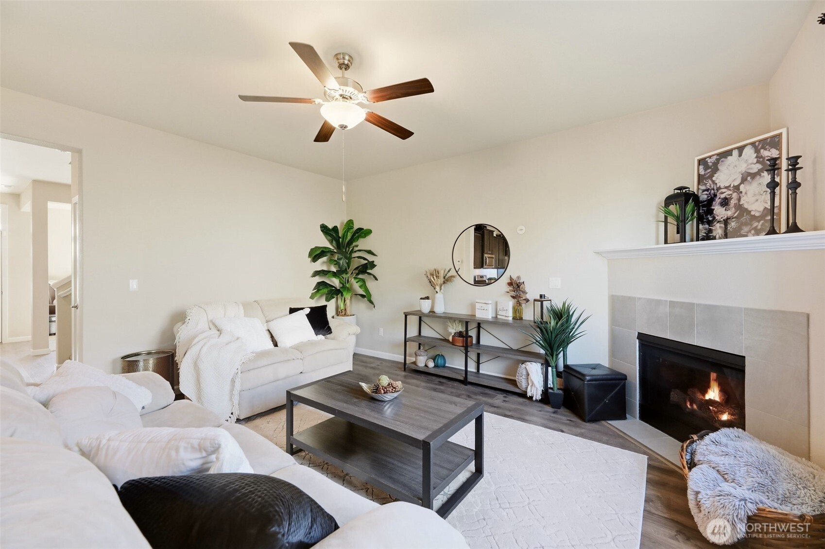 3273 Loch Ness Loop Property Photo 6