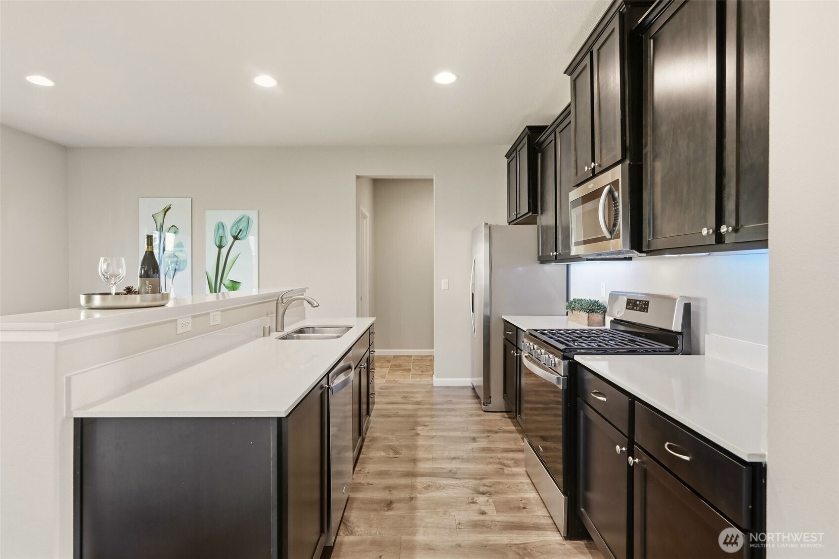 3273 Loch Ness Loop Property Photo 8