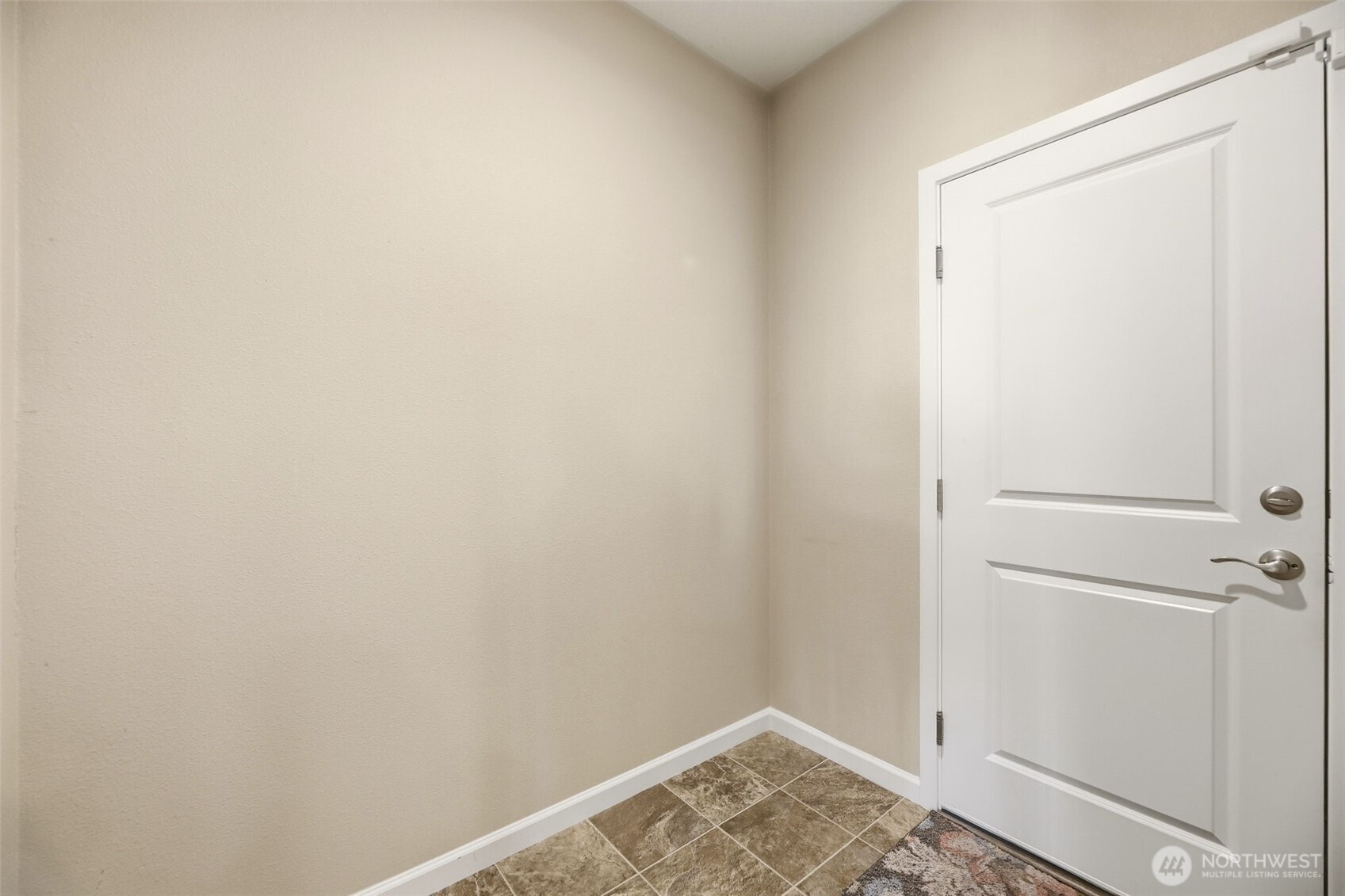 3273 Loch Ness Loop Property Photo 13