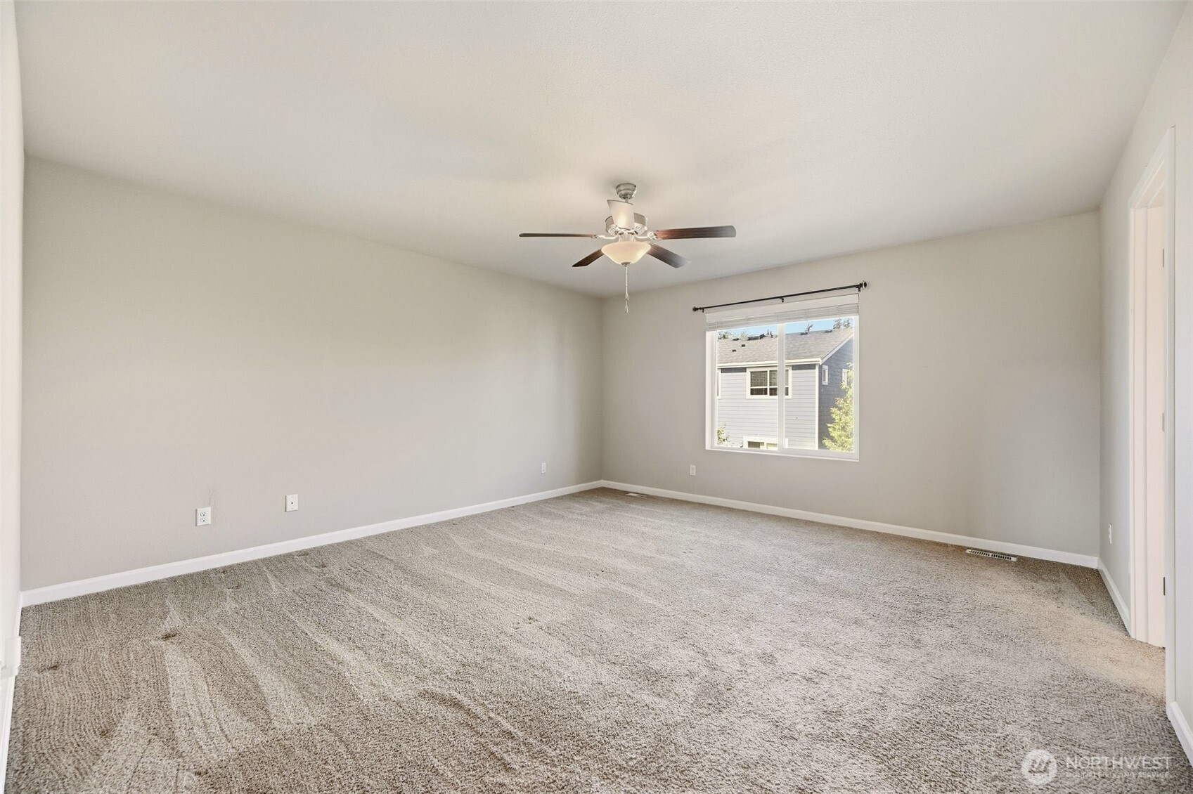 3273 Loch Ness Loop Property Photo 16