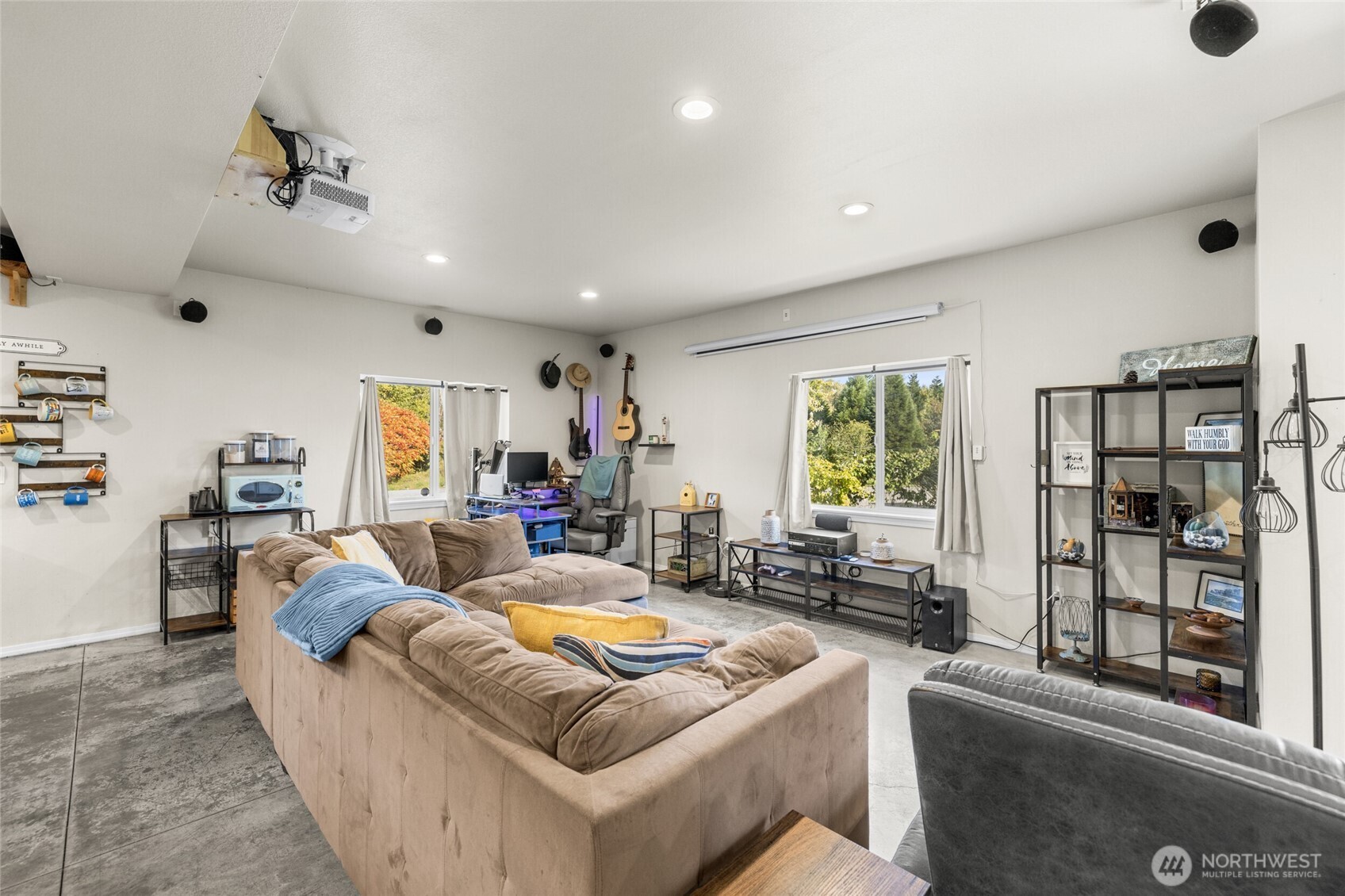 3696 Legg Road Property Photo 5