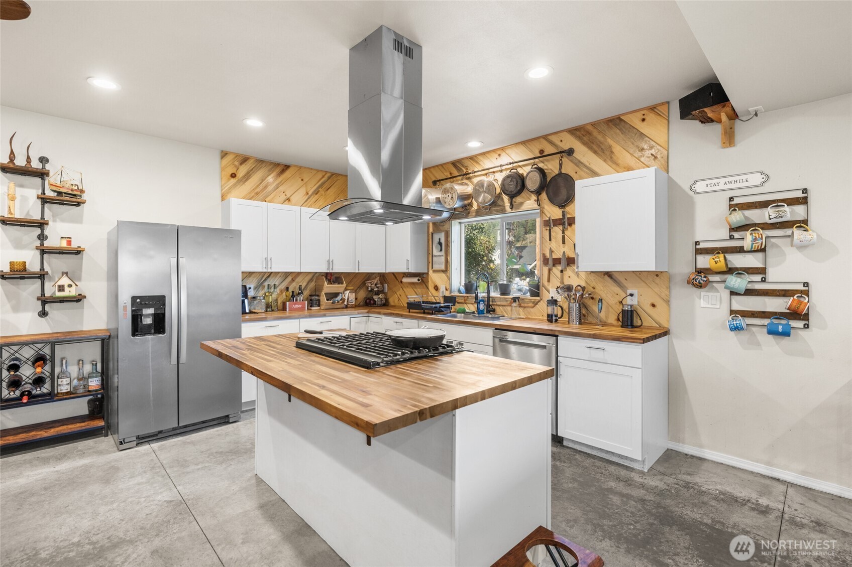 3696 Legg Road Property Photo 10