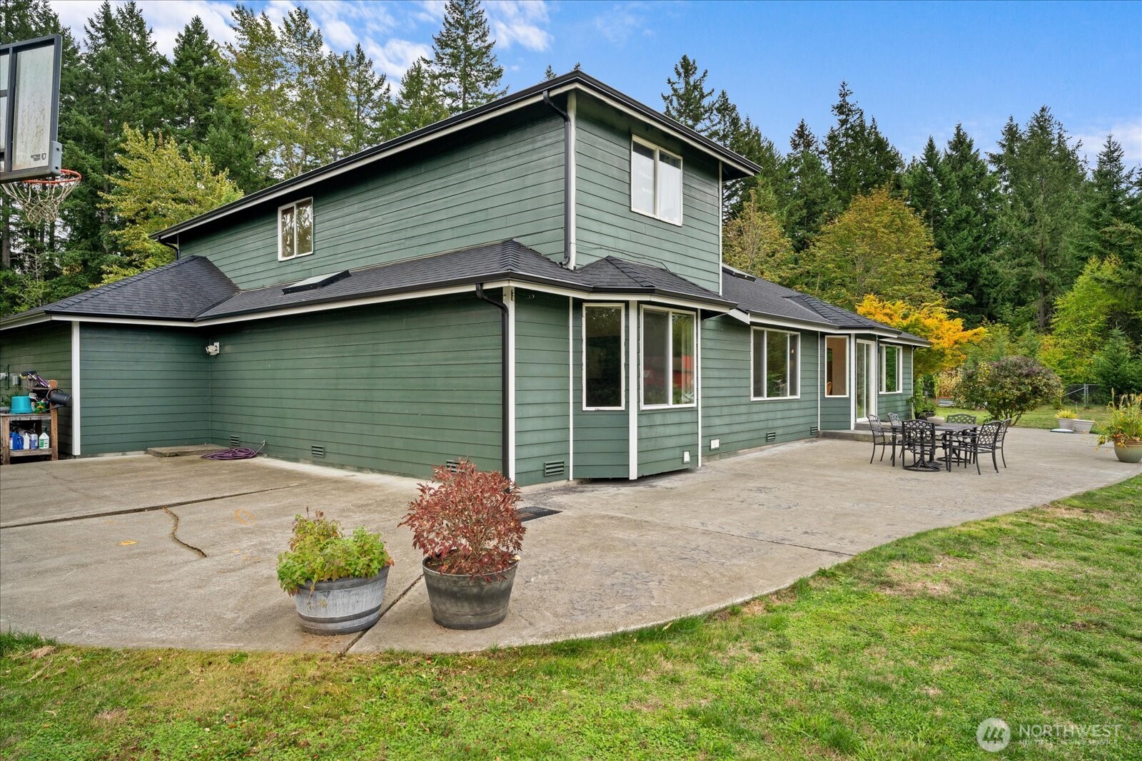 12105 229th Avenue Property Photo 4