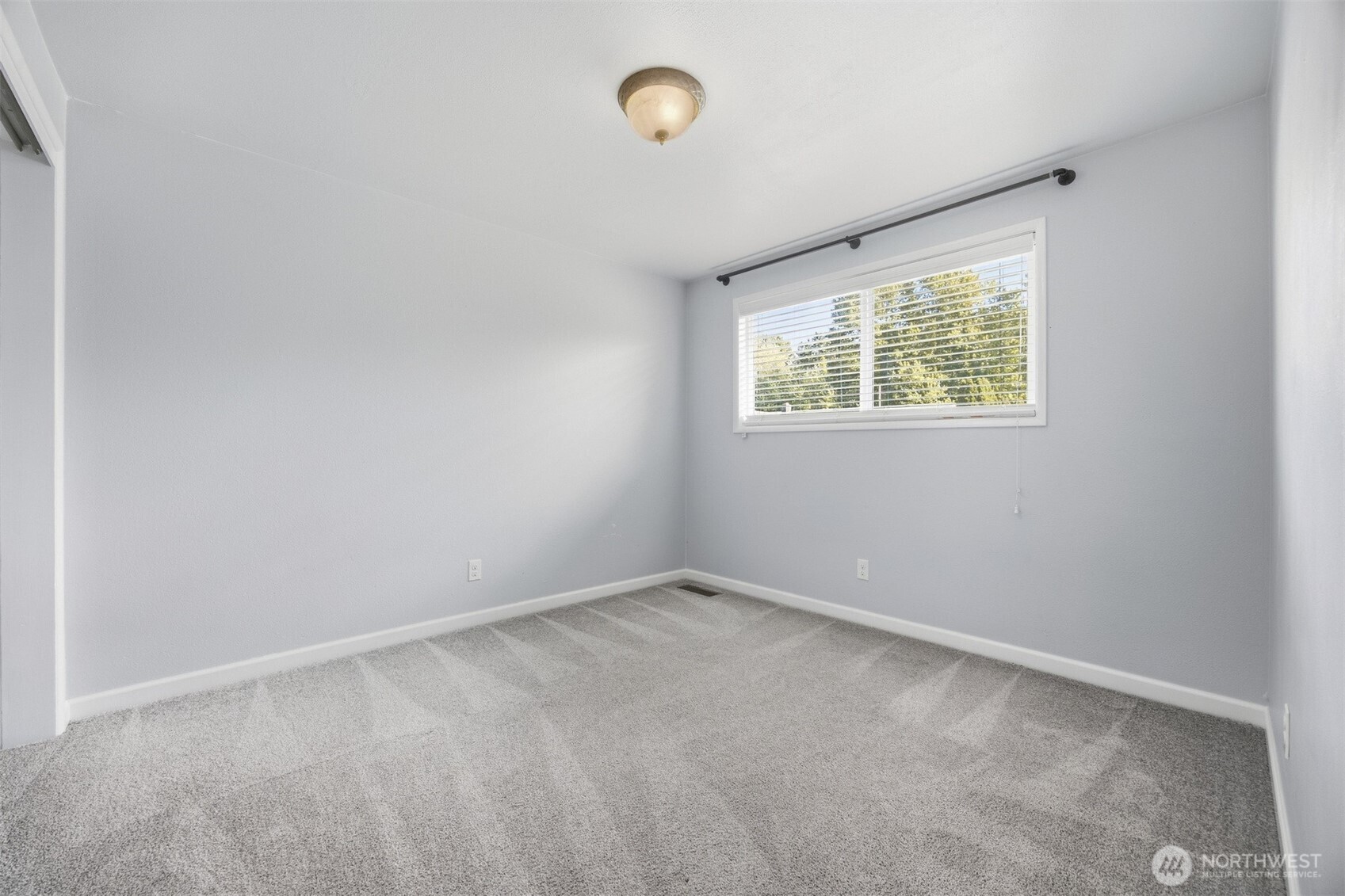 560 11th Street Property Photo 25
