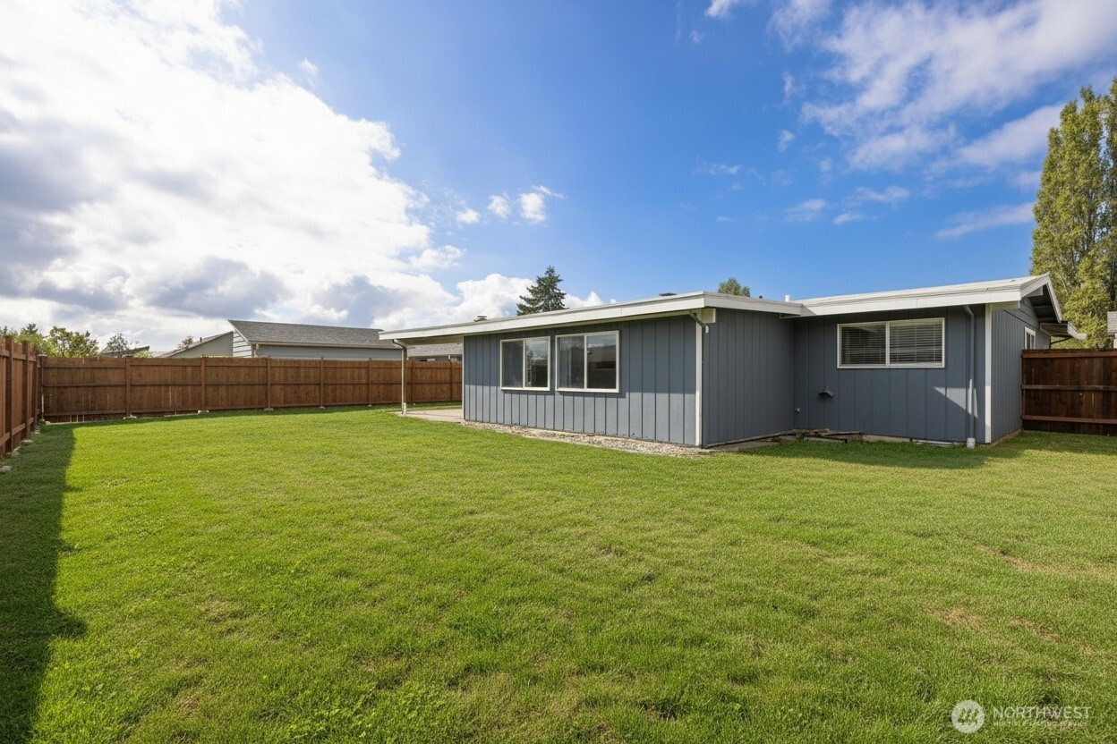 560 11th Street Property Photo 31