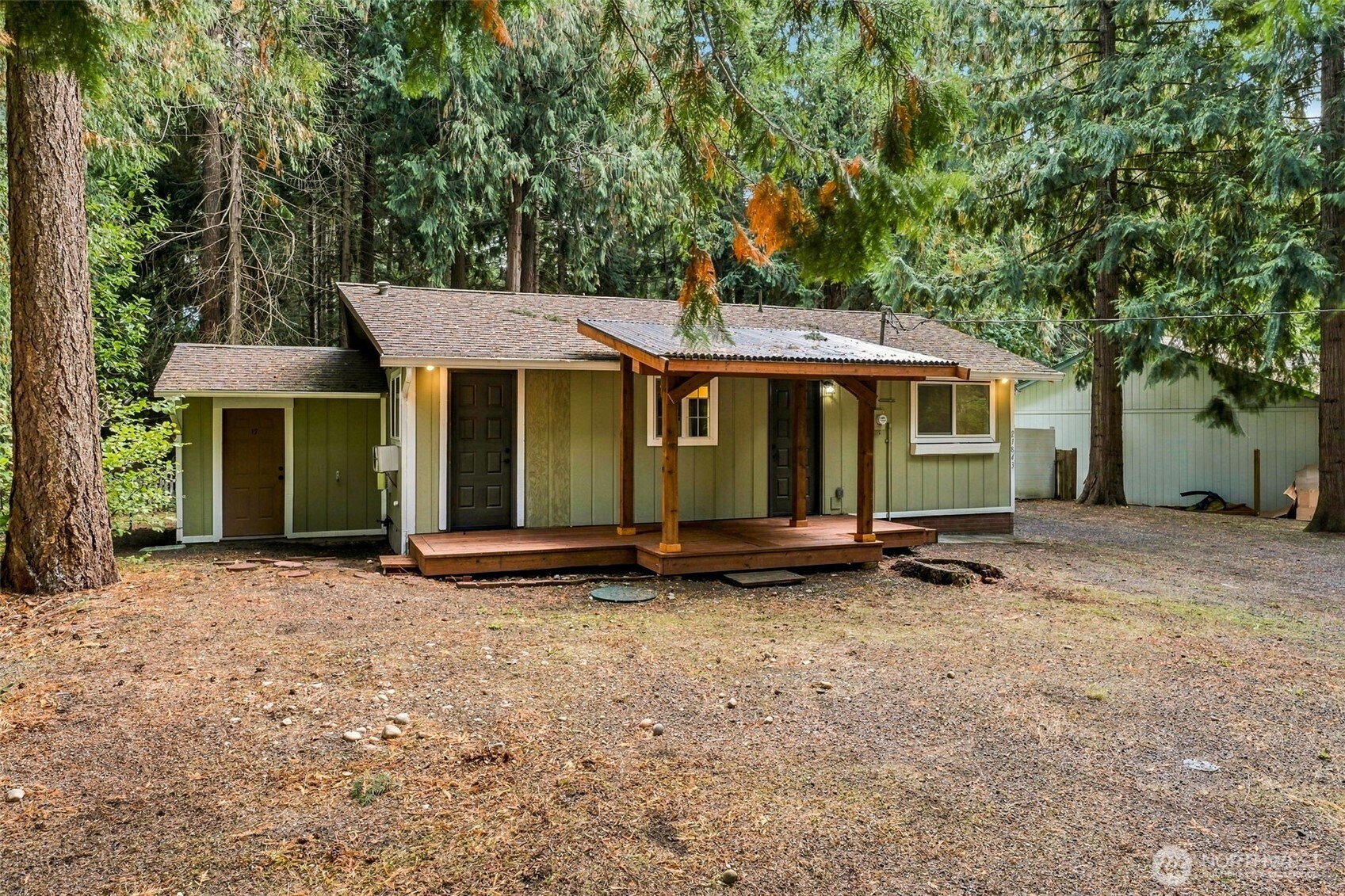 21843 Crest Lane Property Photo 1