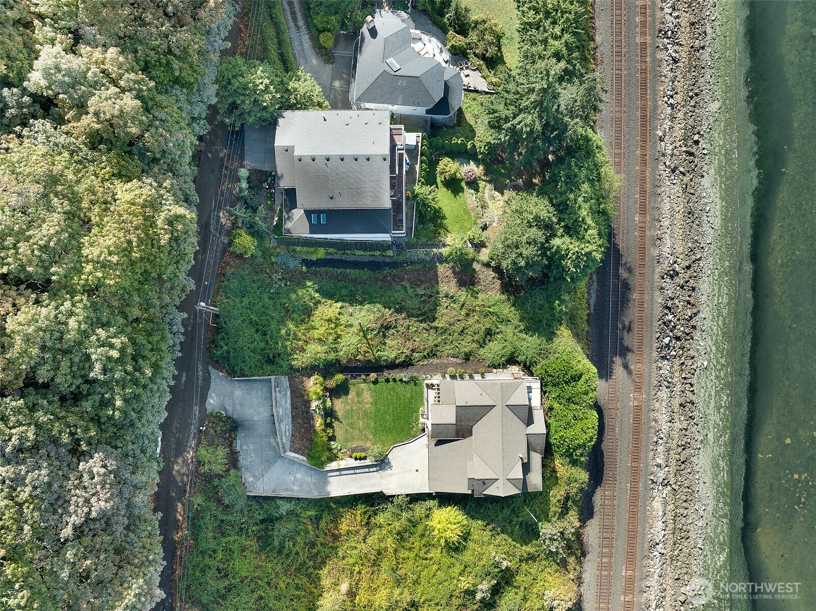 12016 Possession Lane Property Photo 13
