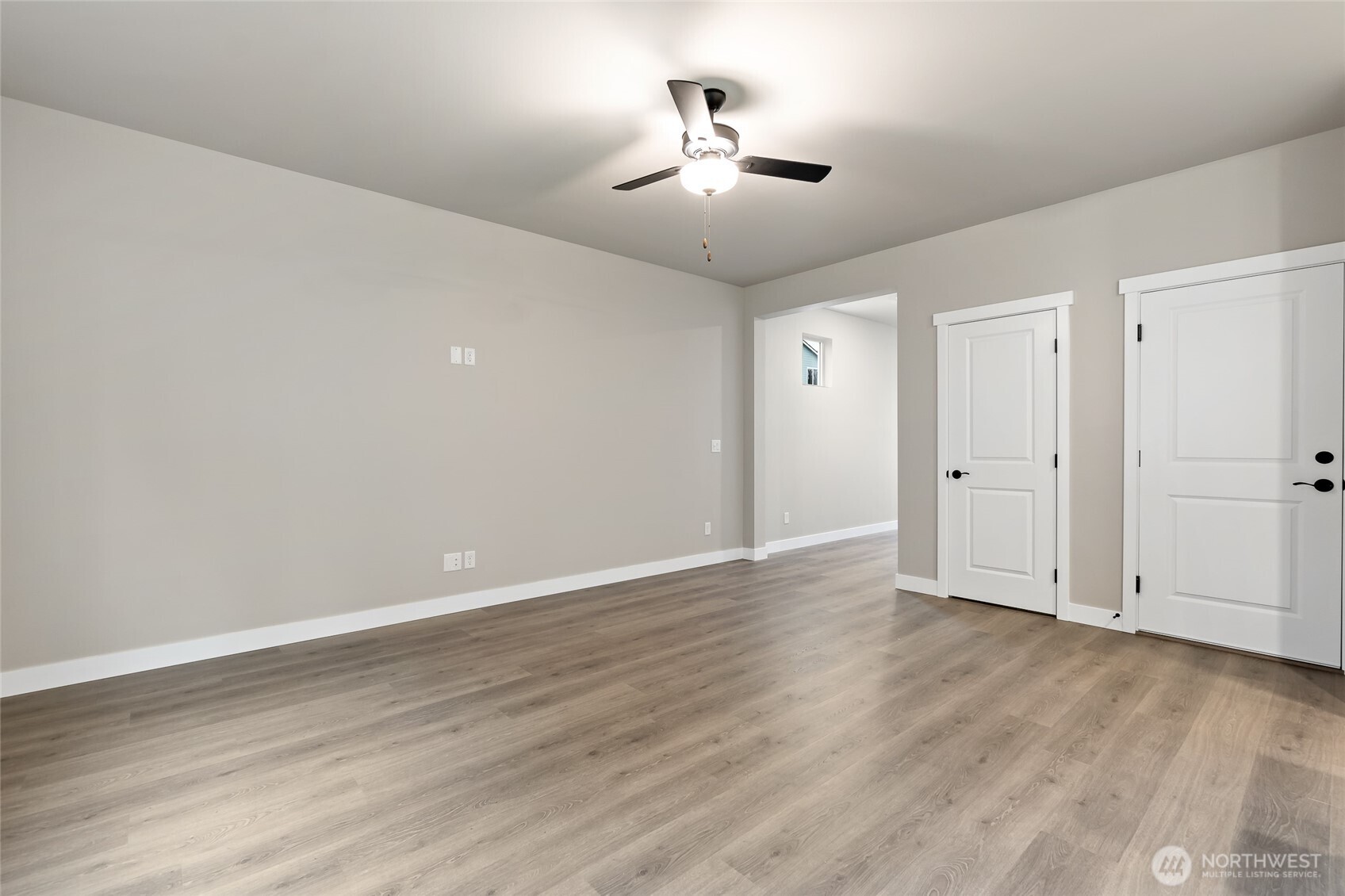5910 Lost City Lane Property Photo 11