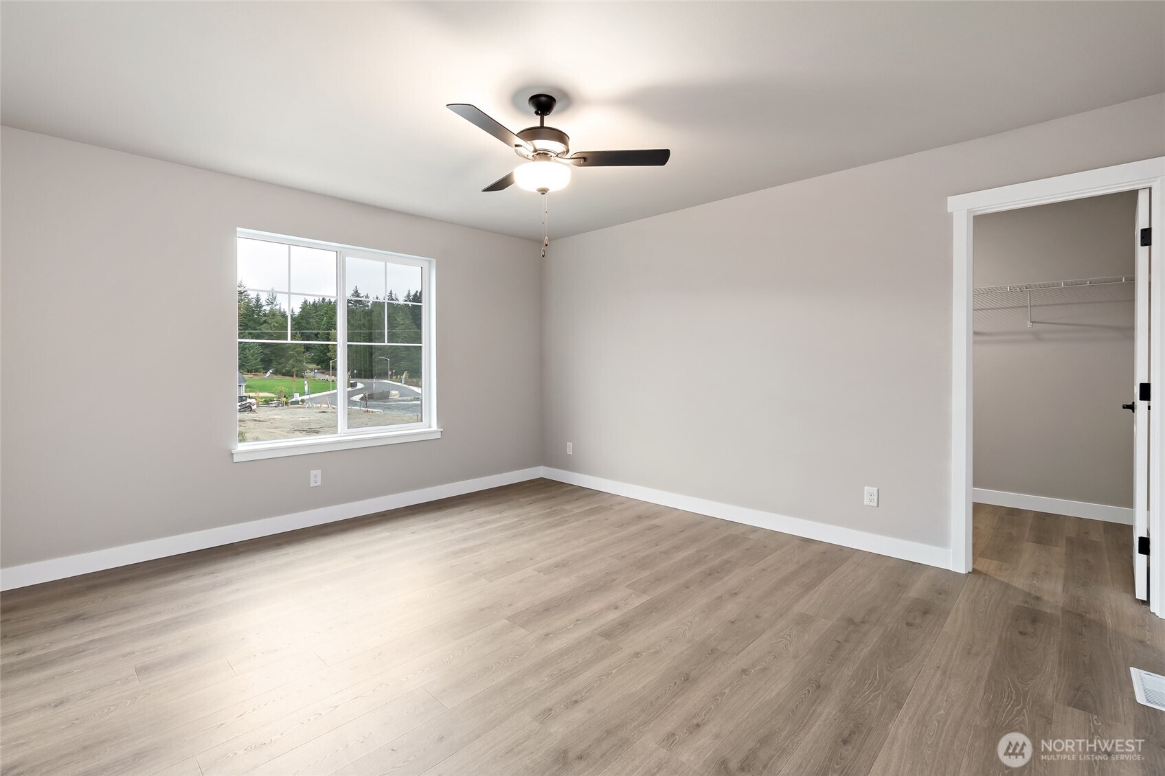 5910 Lost City Lane Property Photo 31