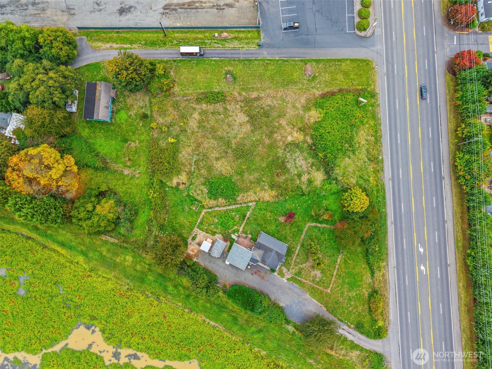 5824 Ocean Beach Highway Property Photo 7