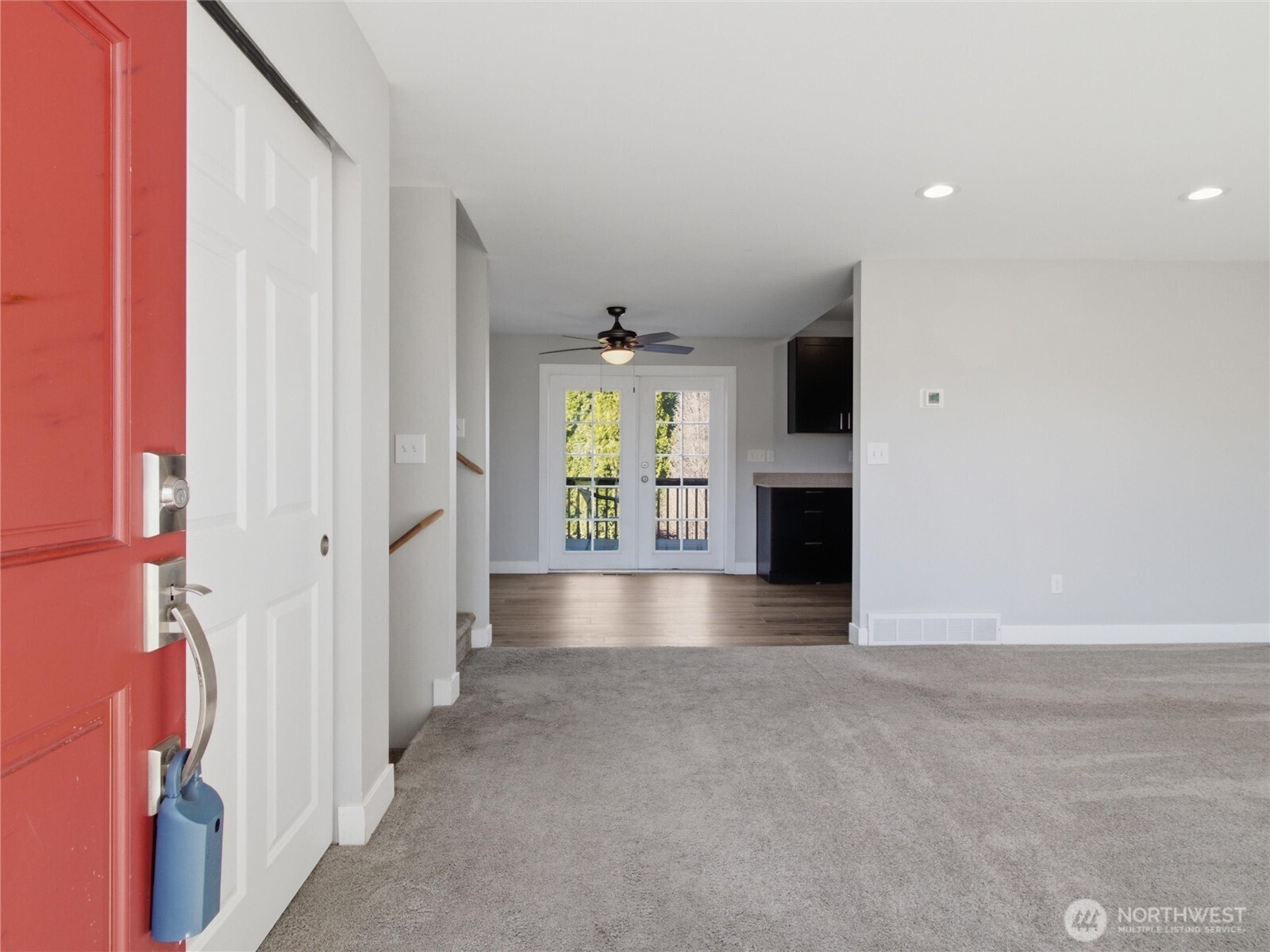 864 Natalie Place Property Photo 4