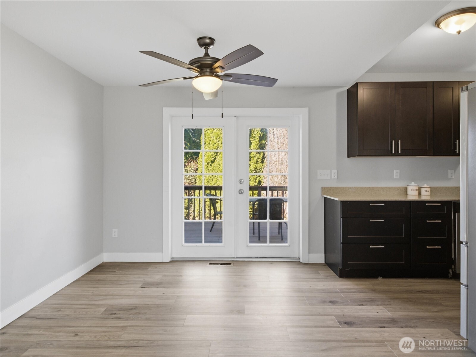 864 Natalie Place Property Photo 12