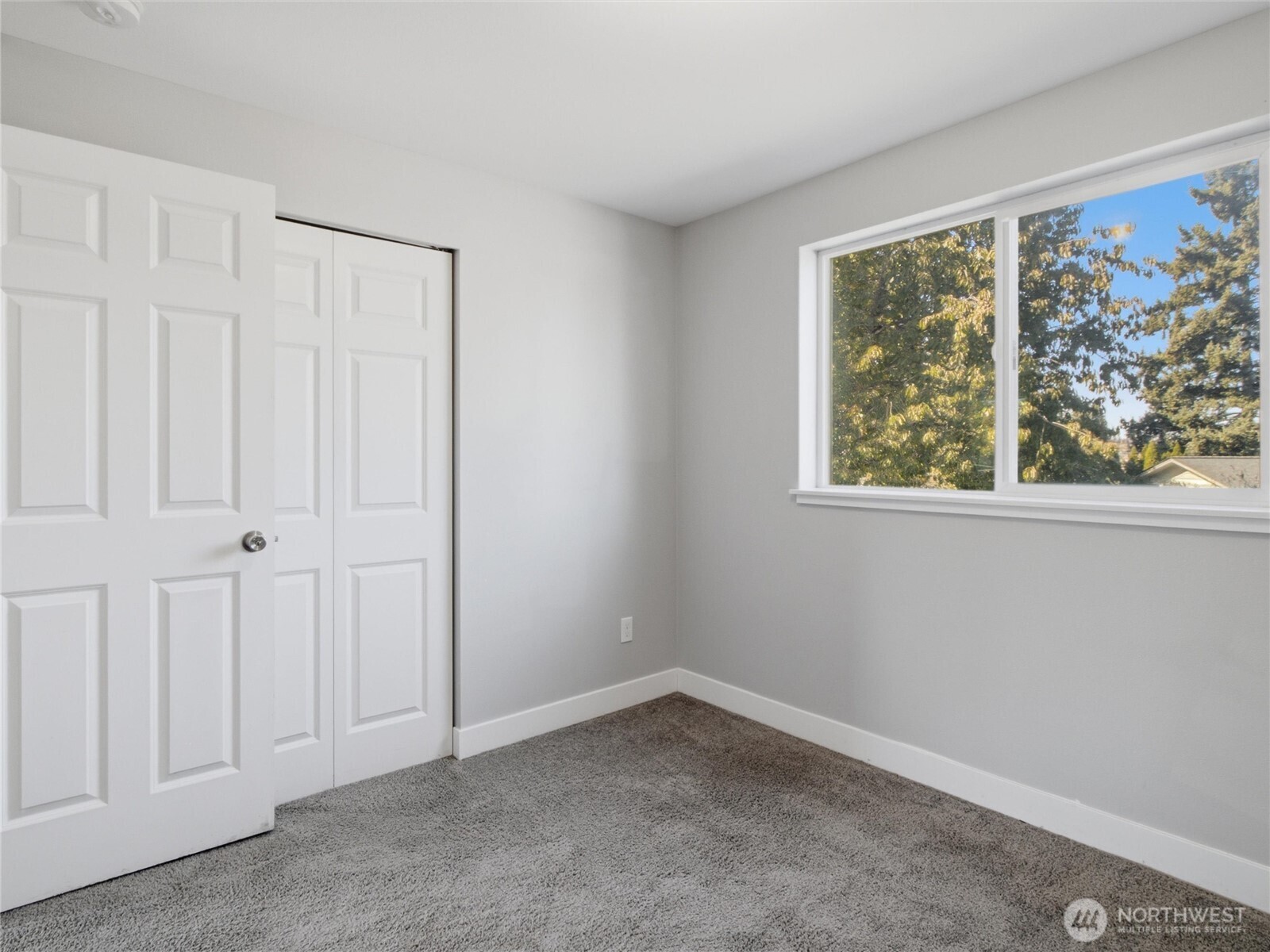 864 Natalie Place Property Photo 23