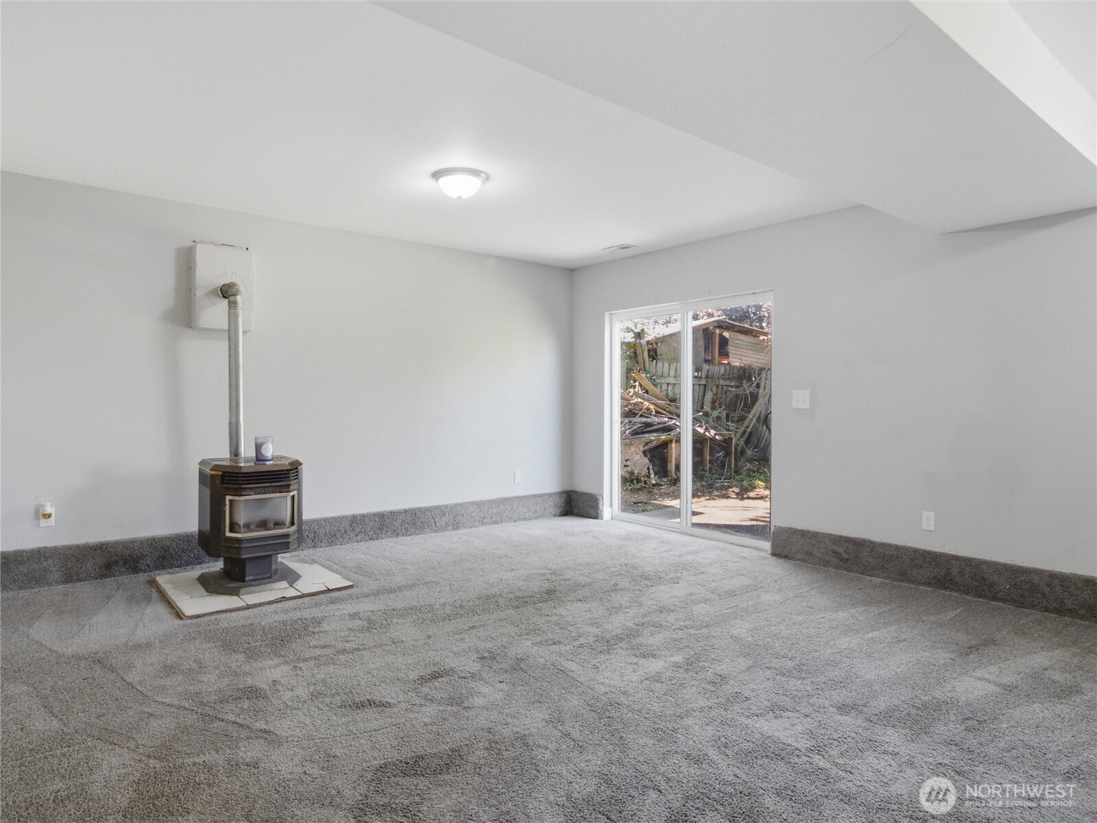 864 Natalie Place Property Photo 30