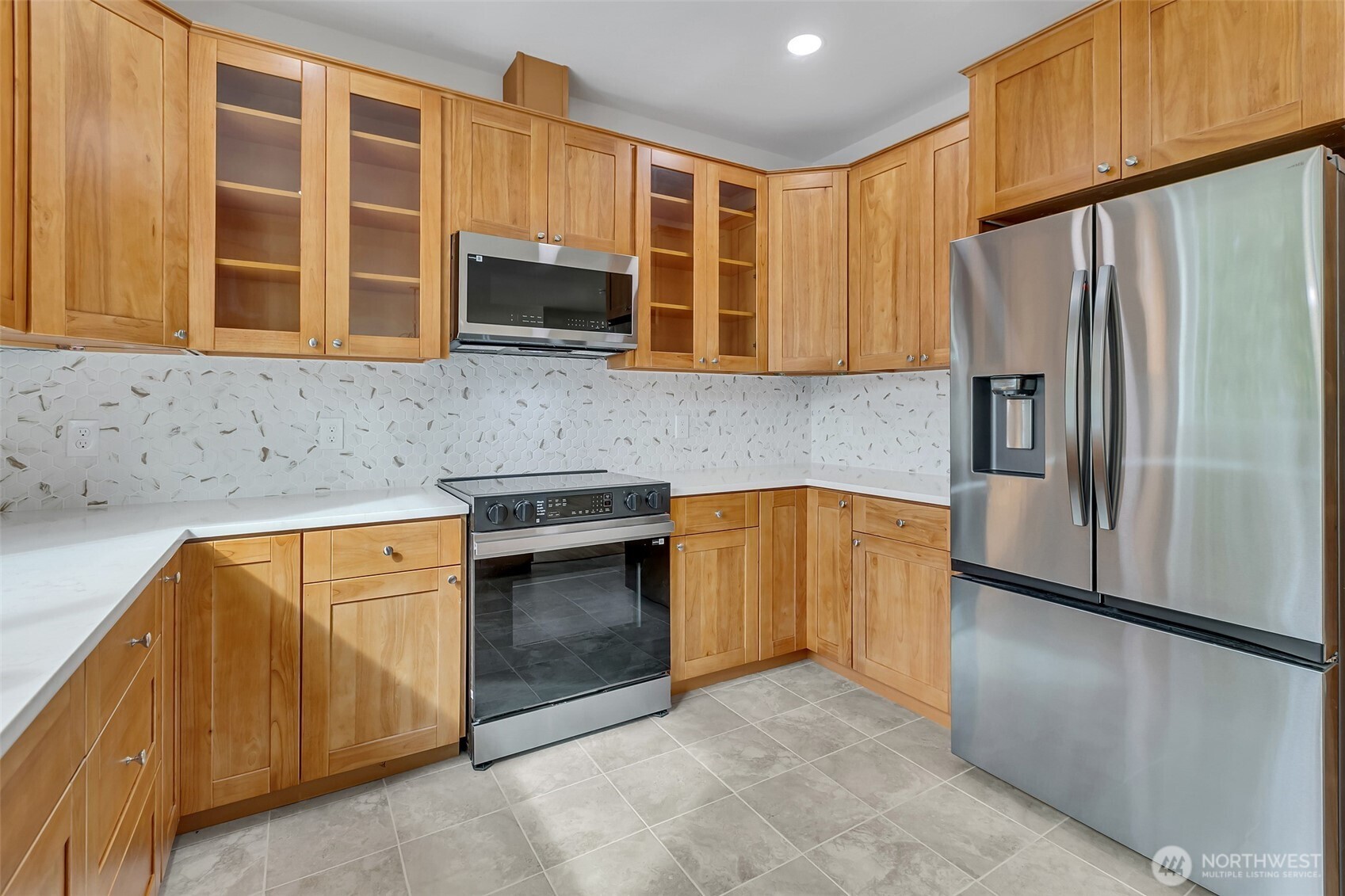 15724 King Place A Property Photo 18