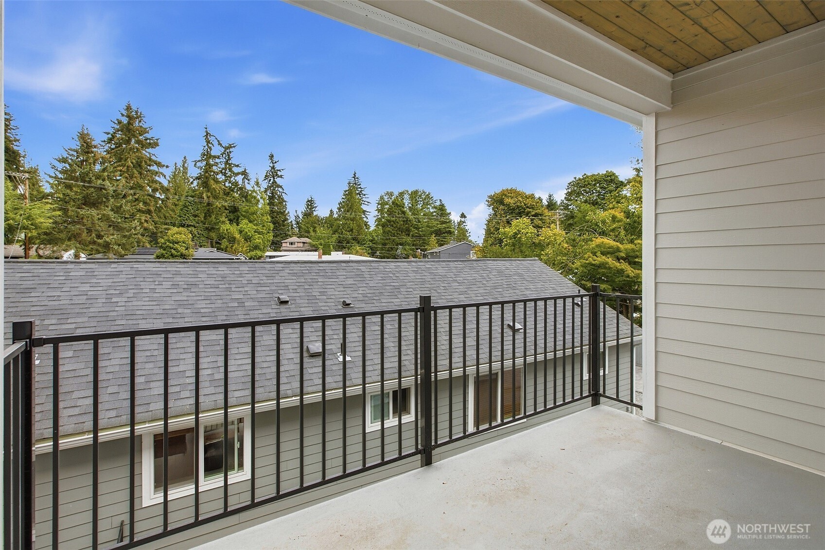 15724 King Place A Property Photo 25