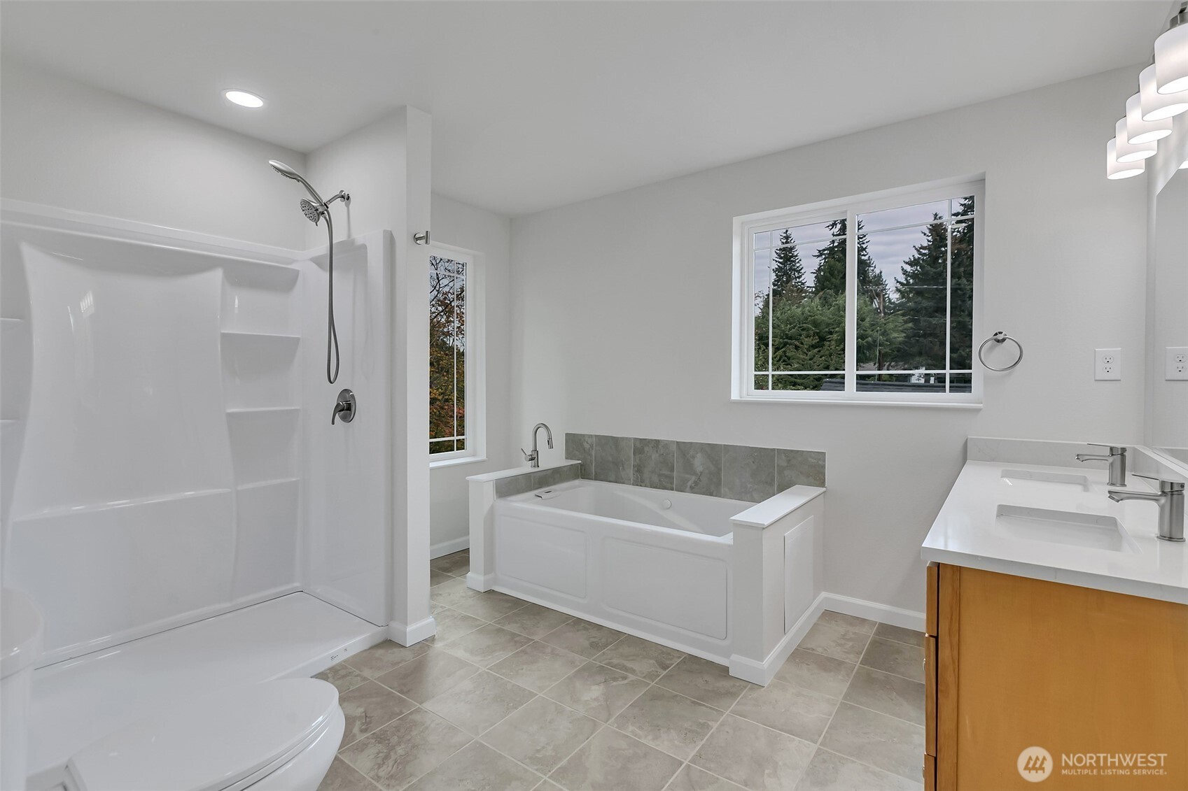 15724 King Place A Property Photo 27