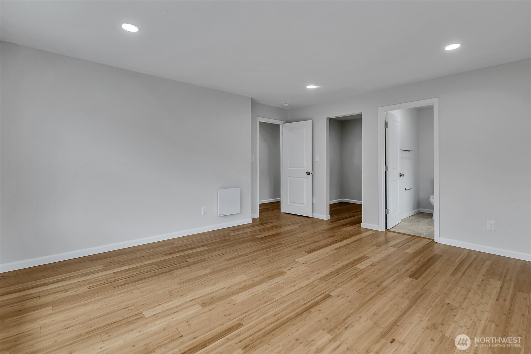 15724 King Place A Property Photo 32