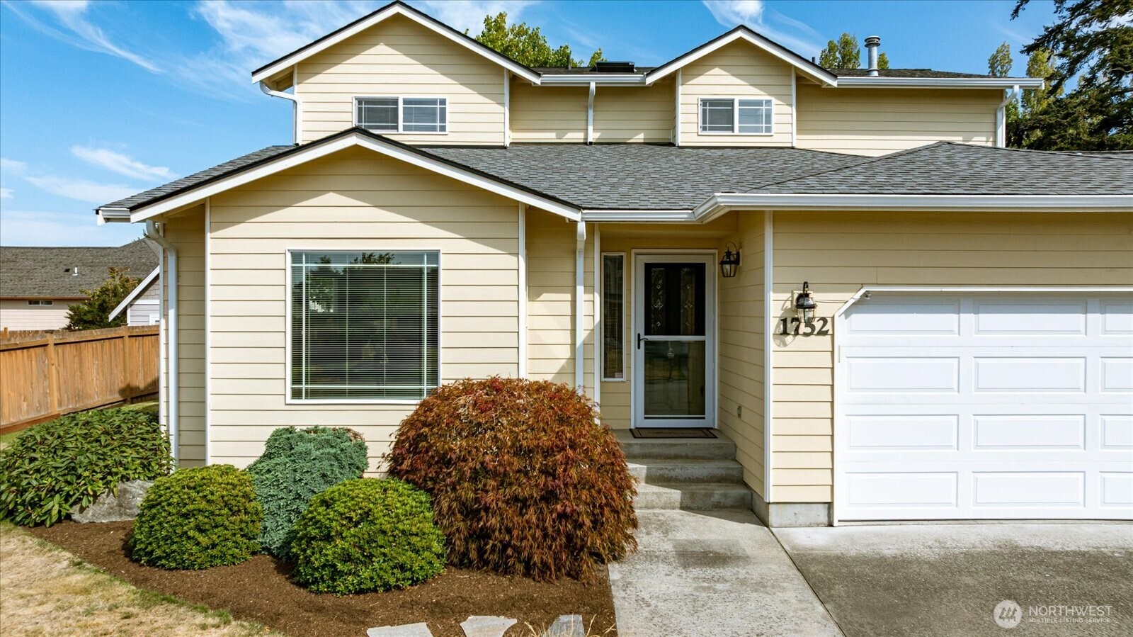 1752 Sw Rock Rose Drive Property Photo 3
