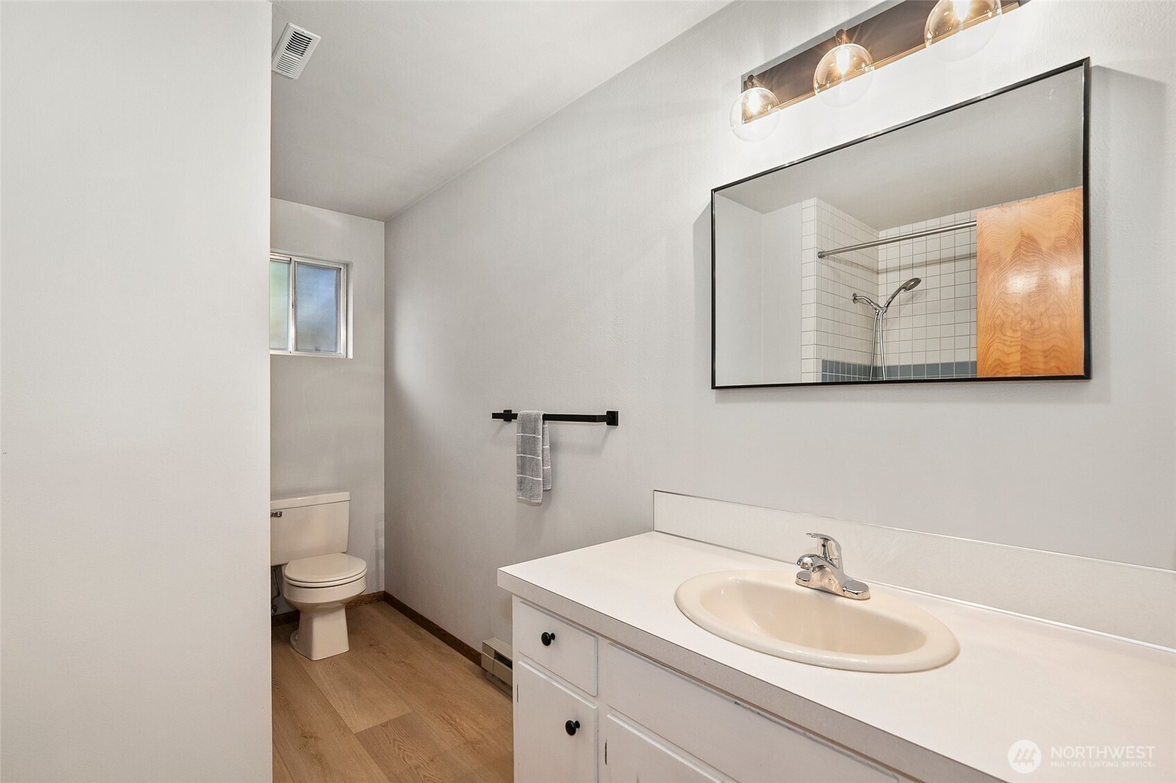 710 Kelsey Street Property Photo 27