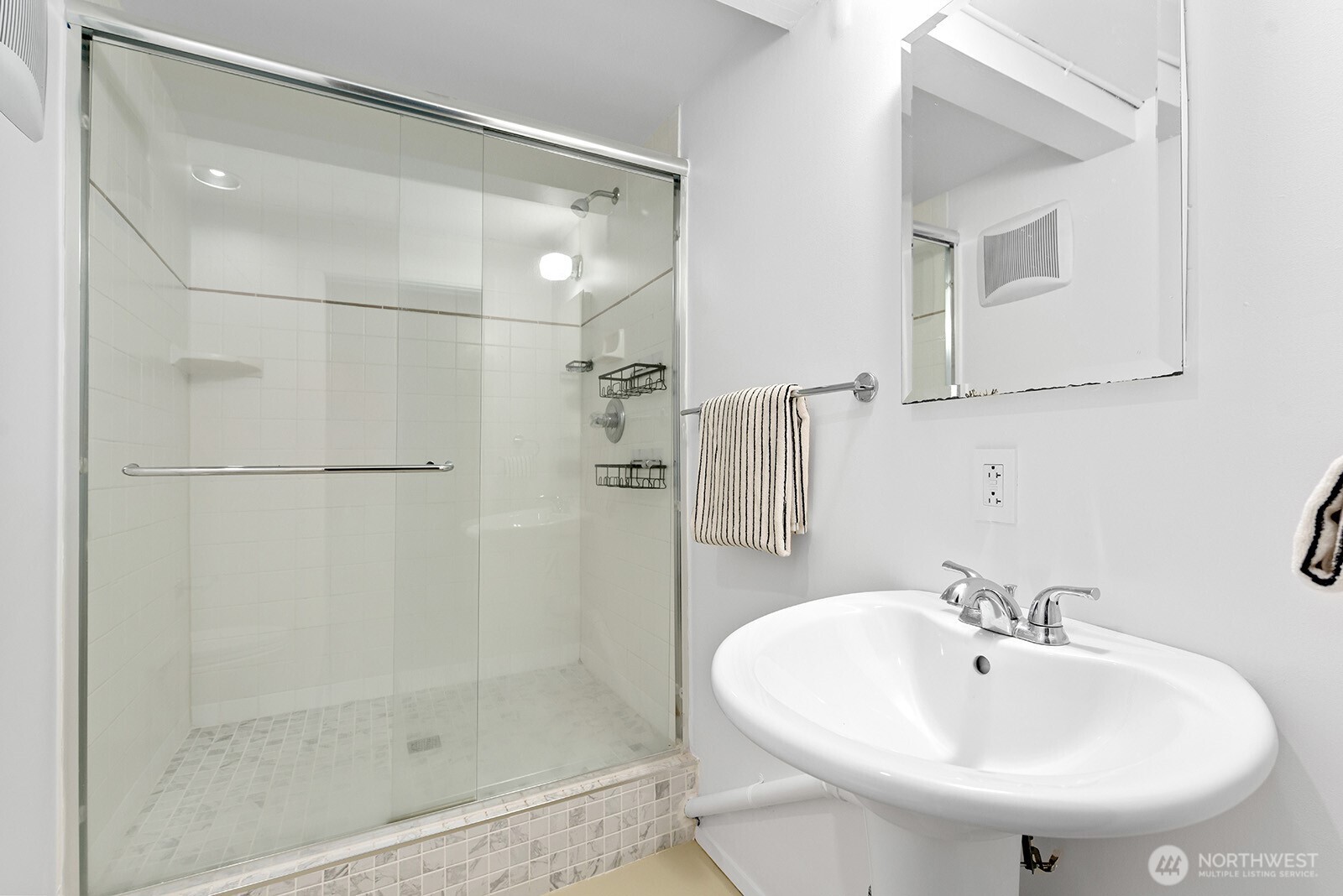 825 Nw 57th Street Property Photo 31