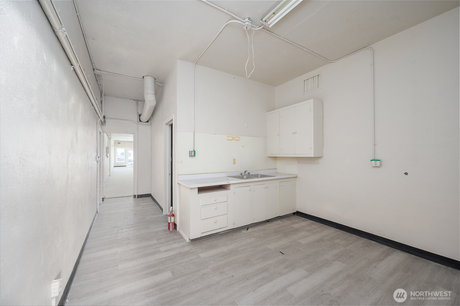 25 Basin Street Property Photo 17