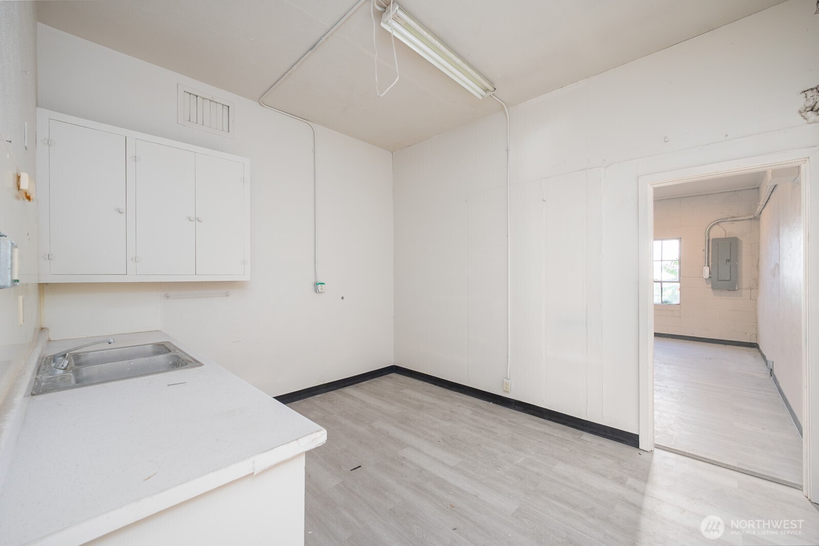 25 Basin Street Property Photo 18