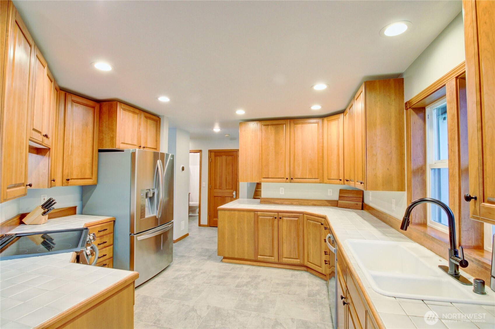 4316 Apache Drive Property Photo 10