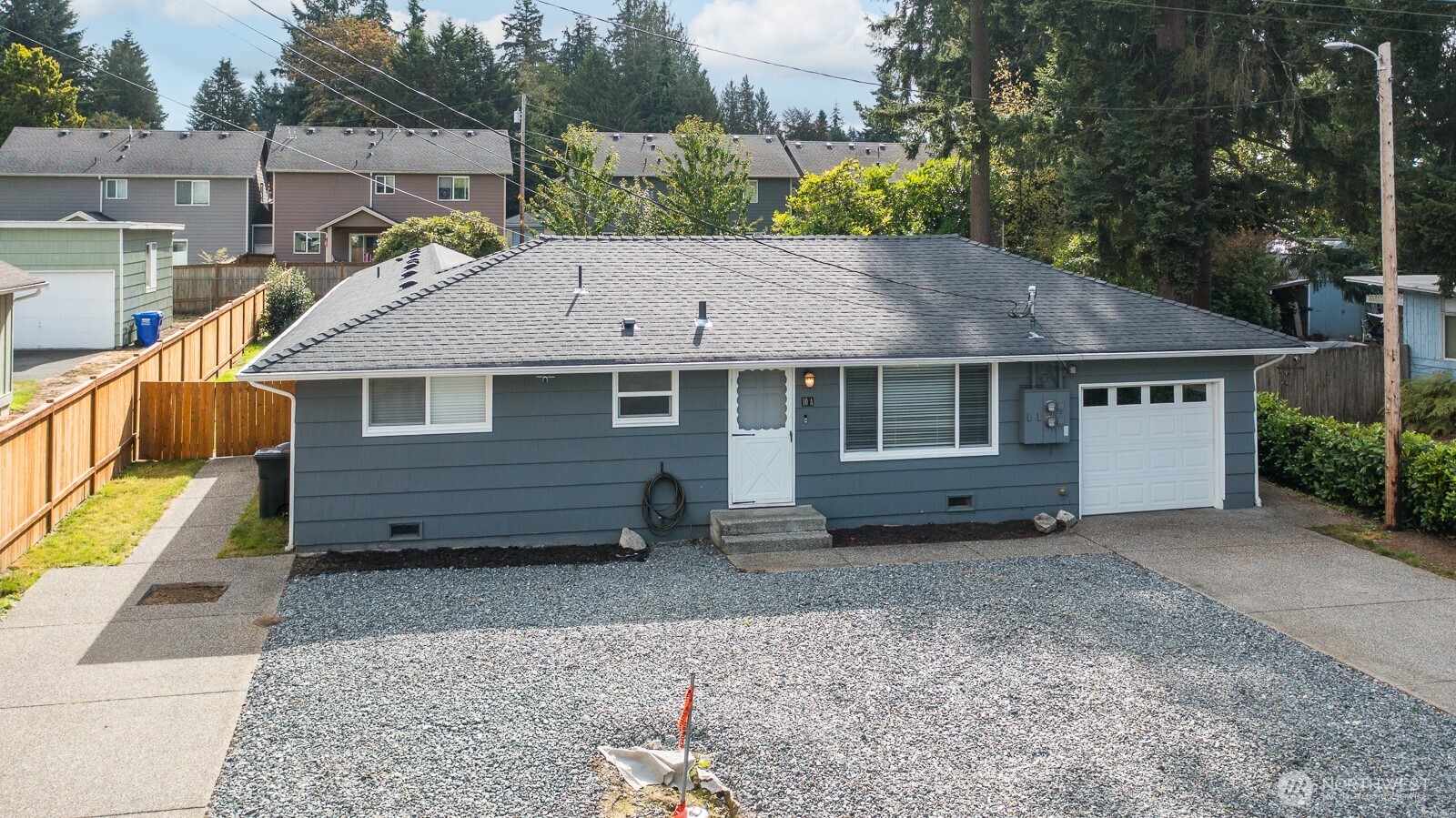 10 E Beech Street Property Photo 1