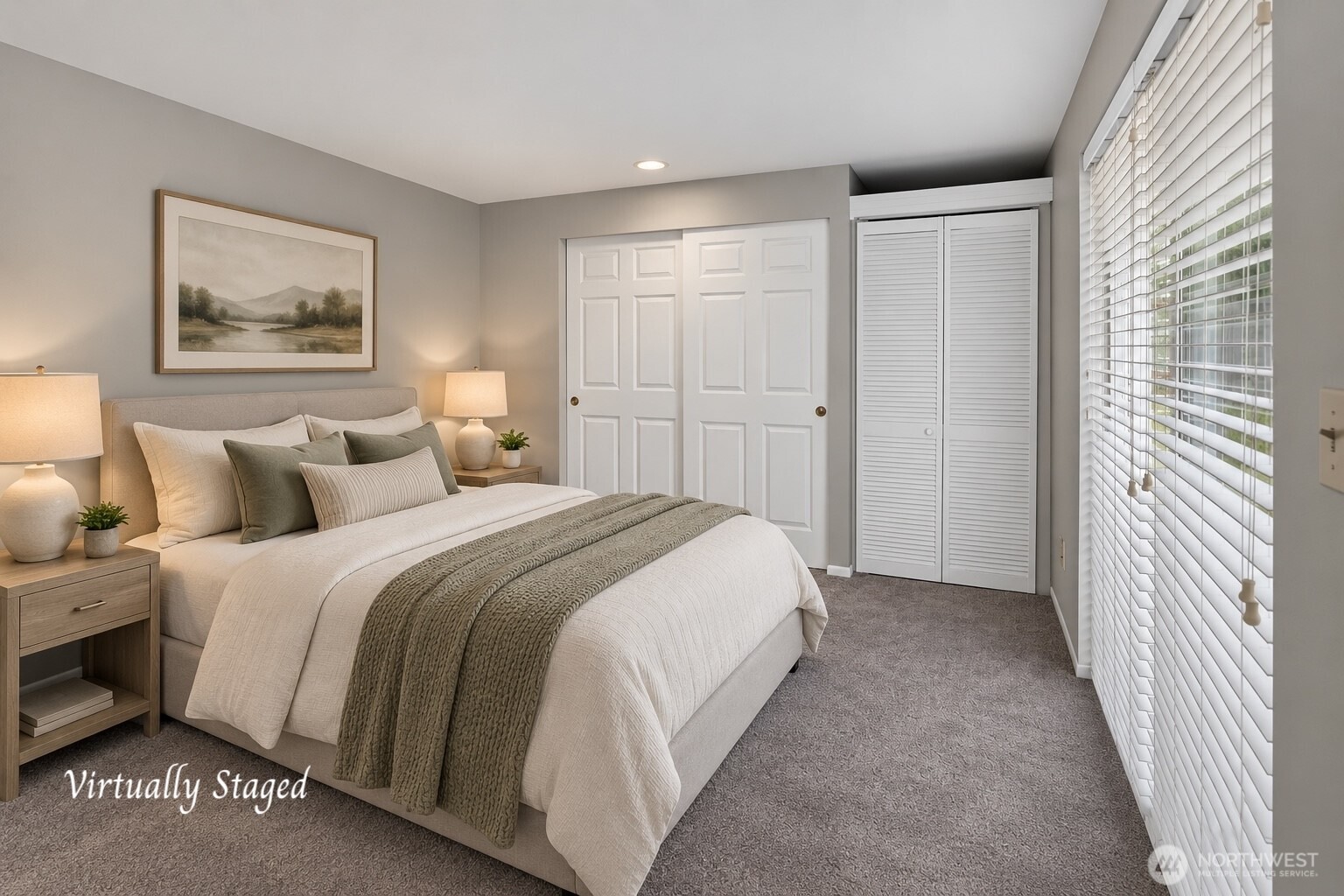 10 E Beech Street Property Photo 32