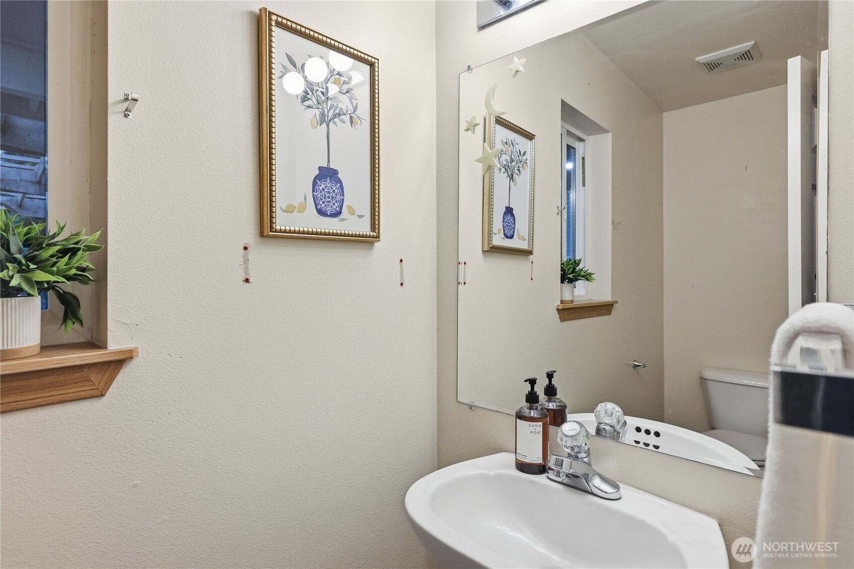 7591 Ne Beachwood Avenue Property Photo 16