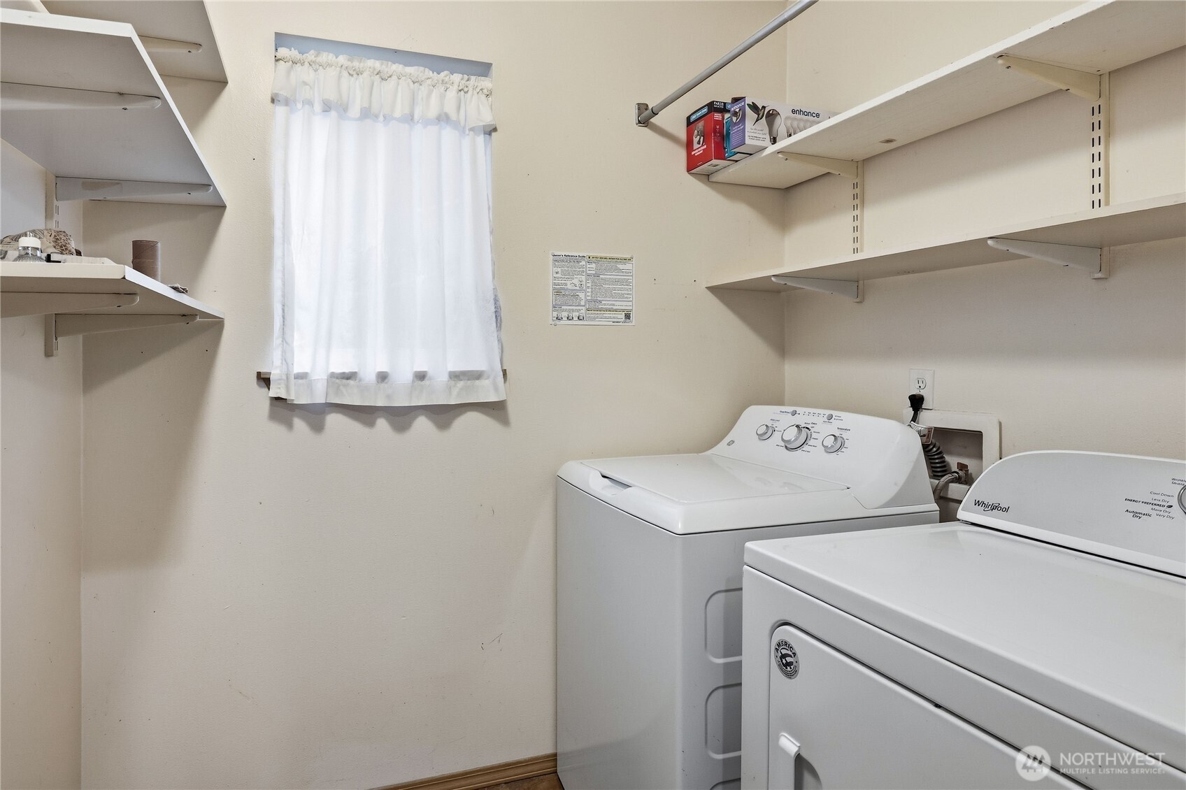 7591 Ne Beachwood Avenue Property Photo 17