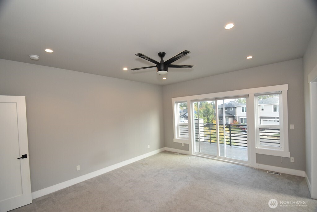 6219 Fernridge Court Property Photo 21