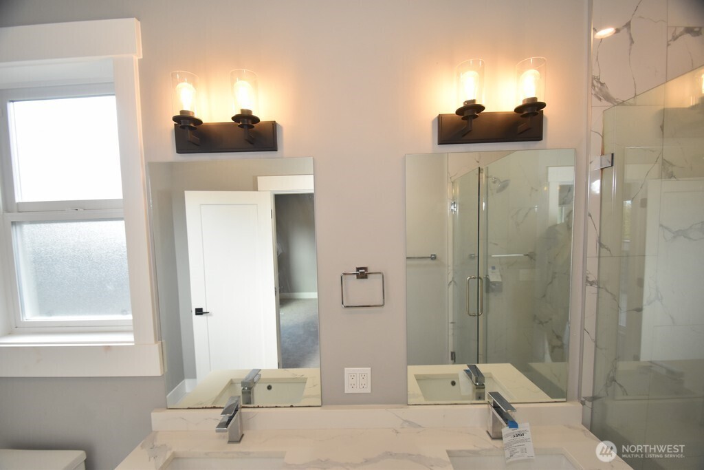 6219 Fernridge Court Property Photo 23