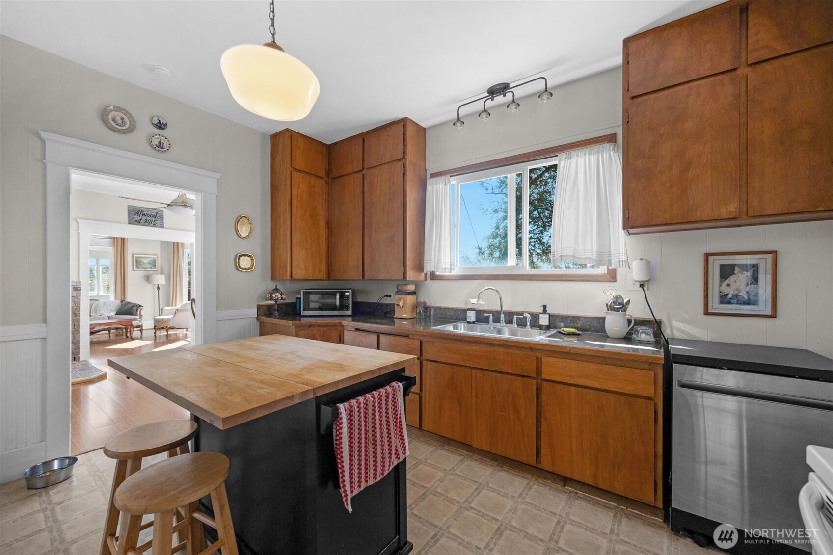 1411 Sunnyside Boulevard Property Photo 12