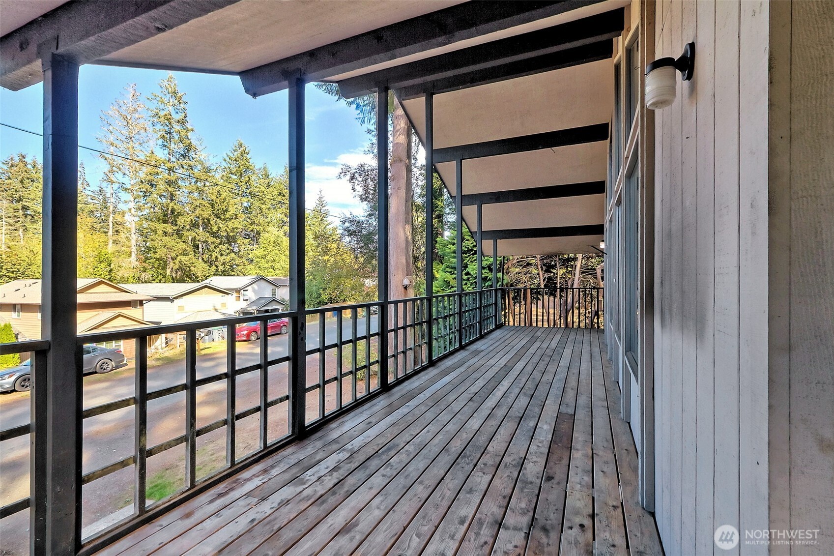 927 Grant Avenue Property Photo 10