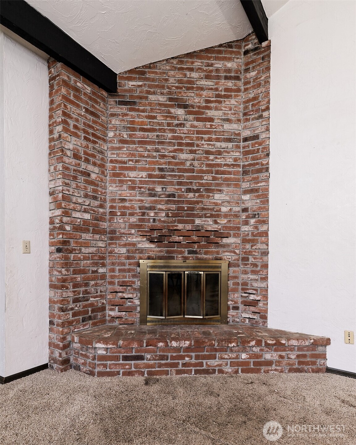 927 Grant Avenue Property Photo 13