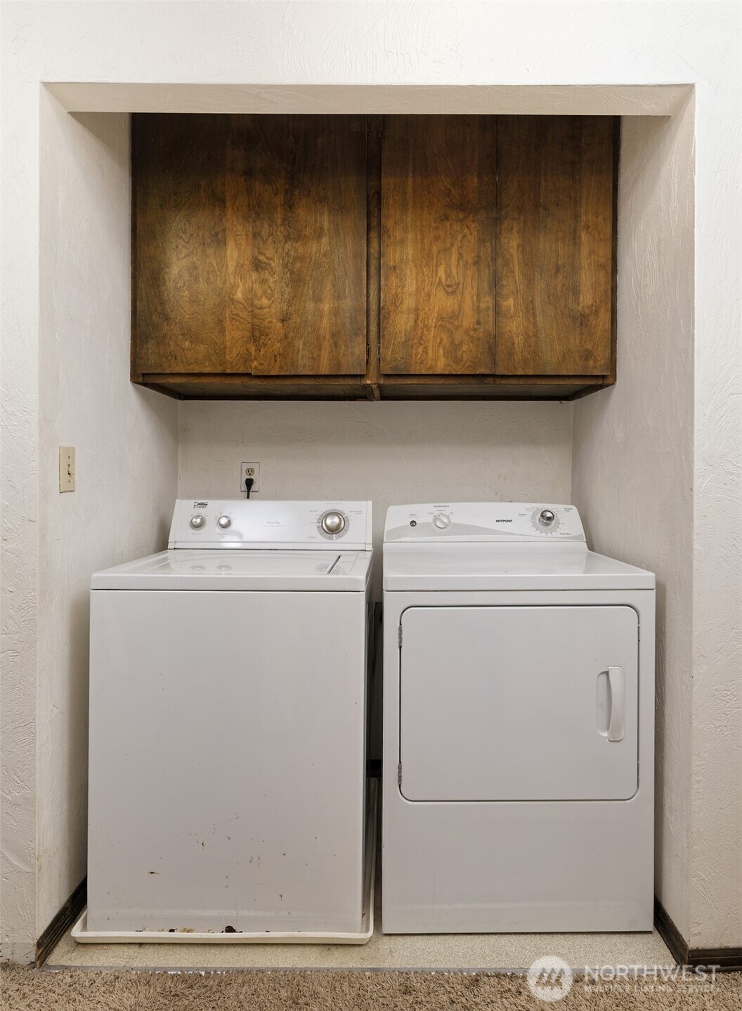 927 Grant Avenue Property Photo 23