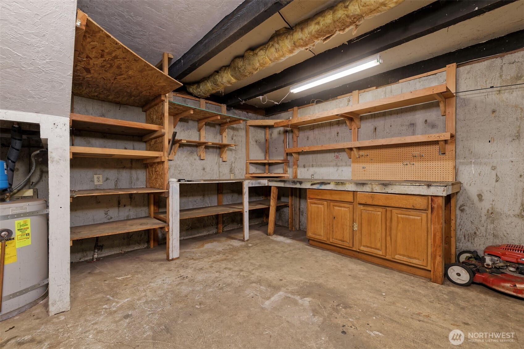 927 Grant Avenue Property Photo 26