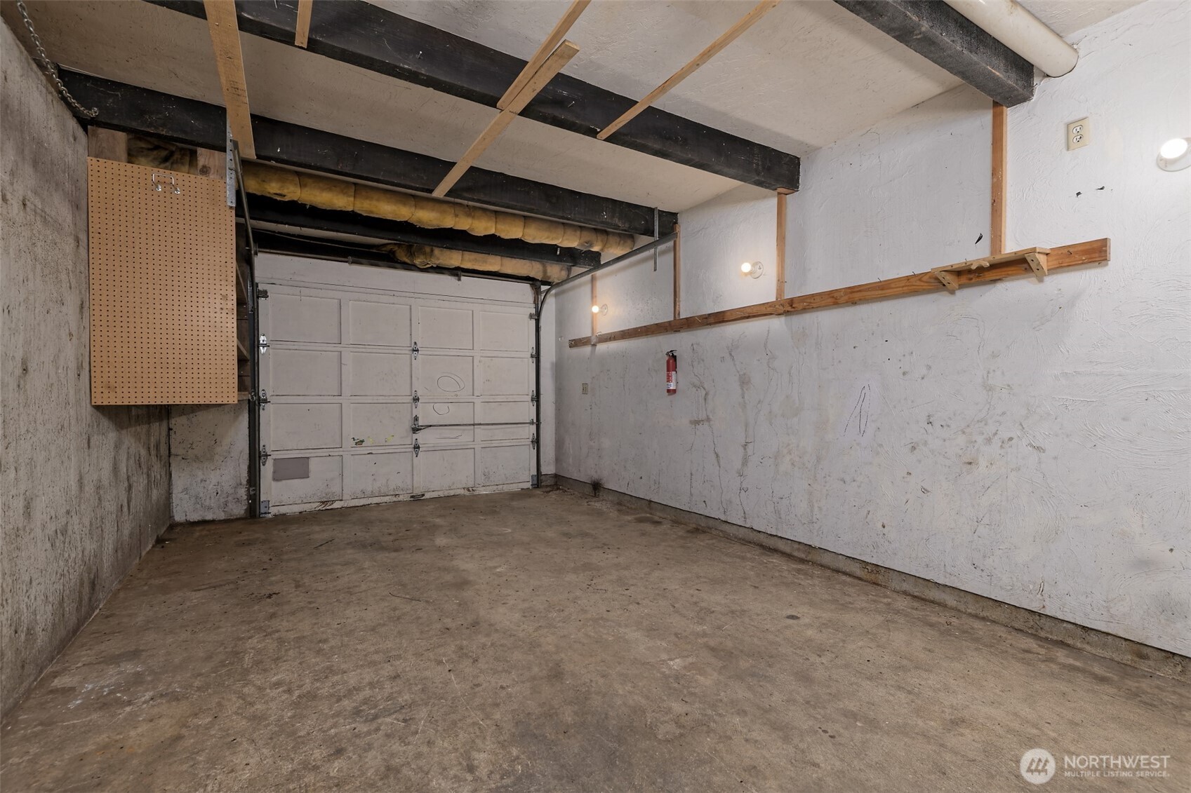 927 Grant Avenue Property Photo 28