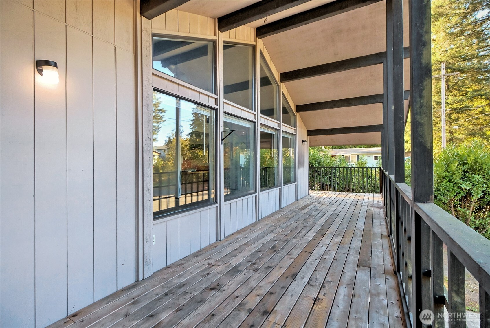 927 Grant Avenue Property Photo 31