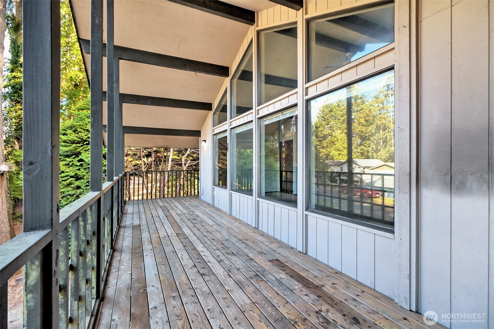 927 Grant Avenue Property Photo 32