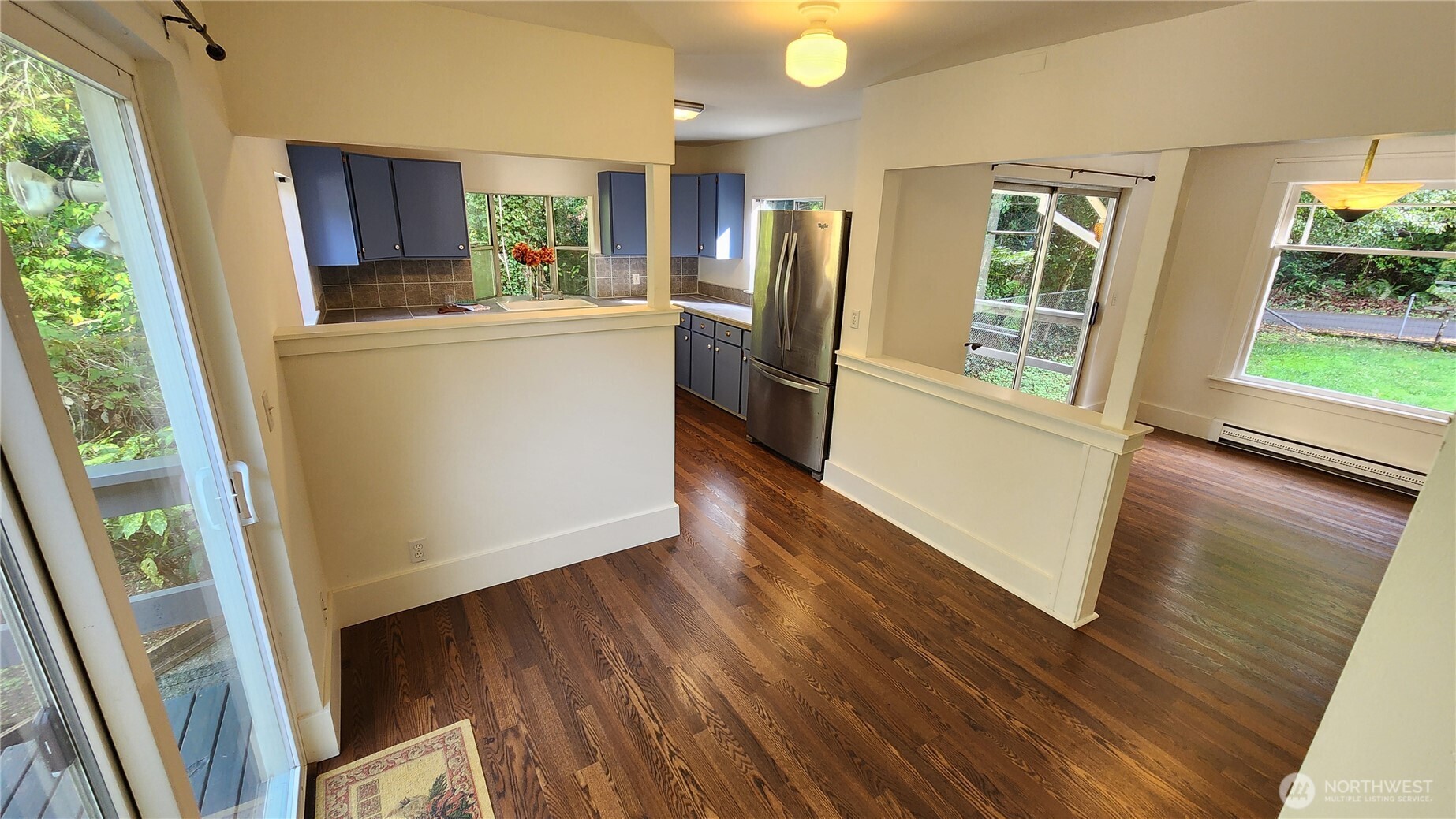 1758 Ne Jacobson Road Property Photo 8