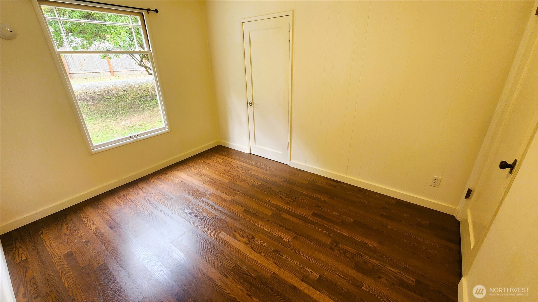 1758 Ne Jacobson Road Property Photo 18
