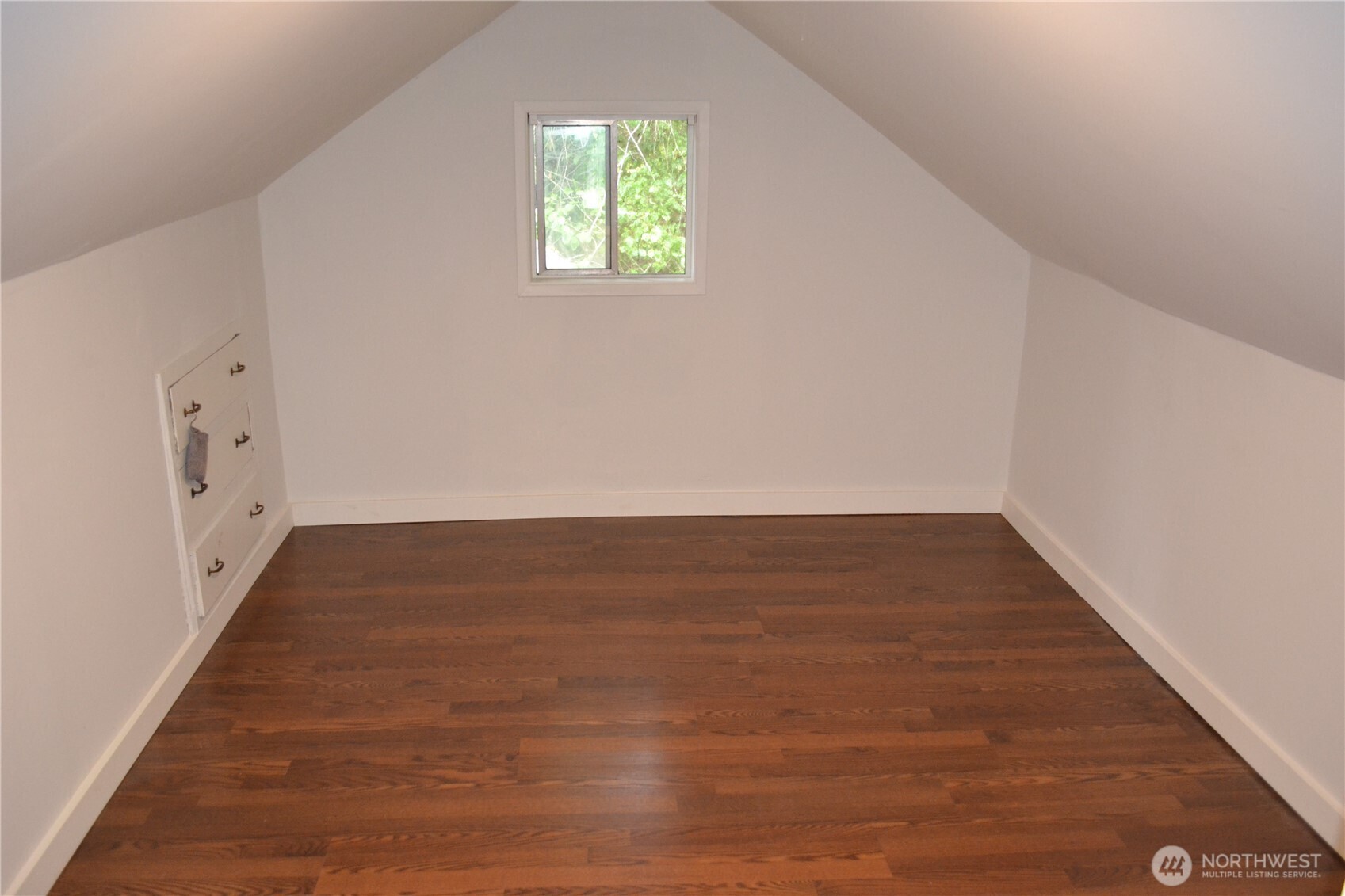 1758 Ne Jacobson Road Property Photo 21
