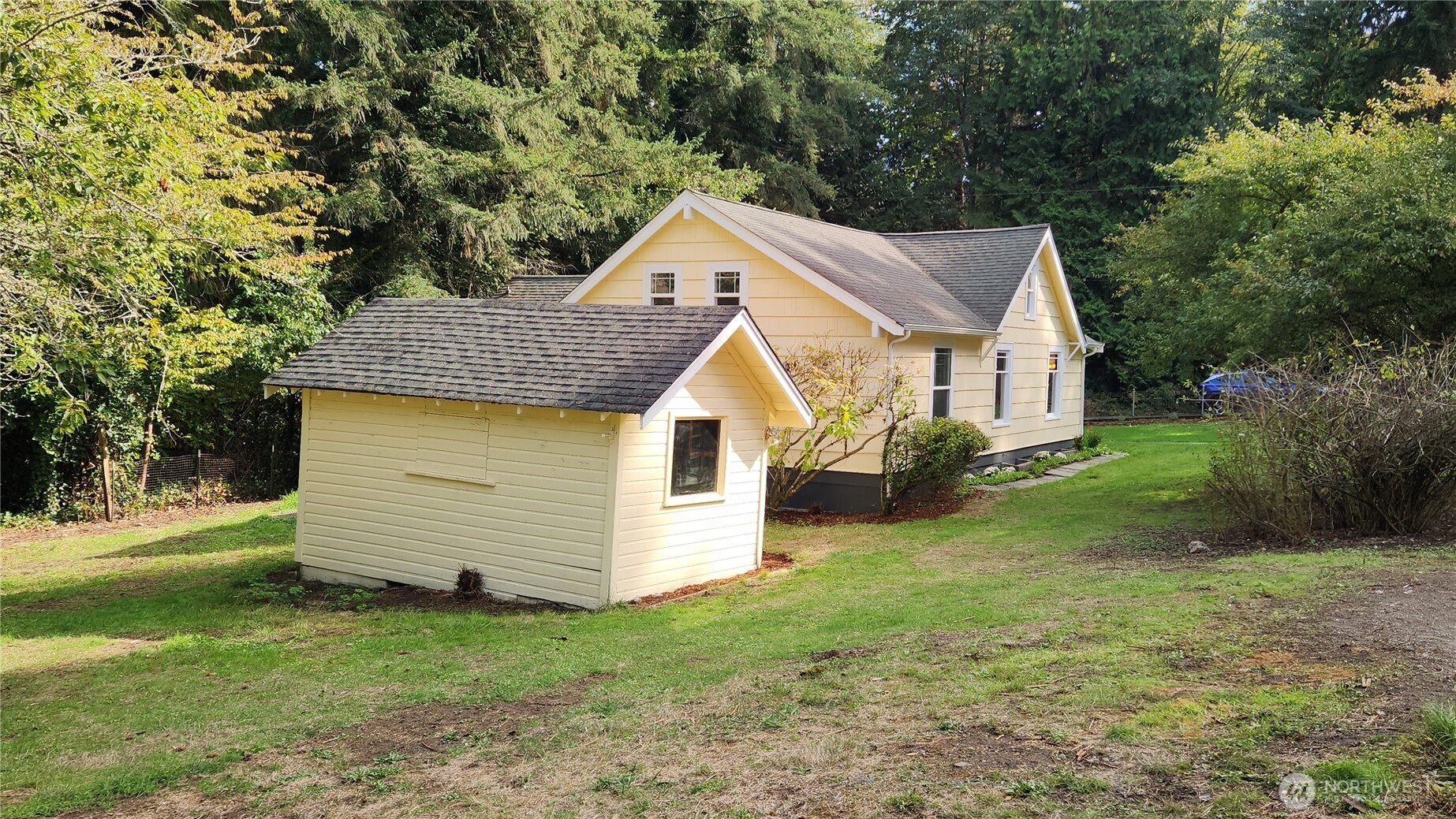 1758 Ne Jacobson Road Property Photo 27