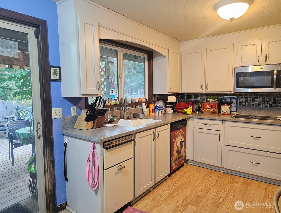 7912 290th Street Property Photo 5