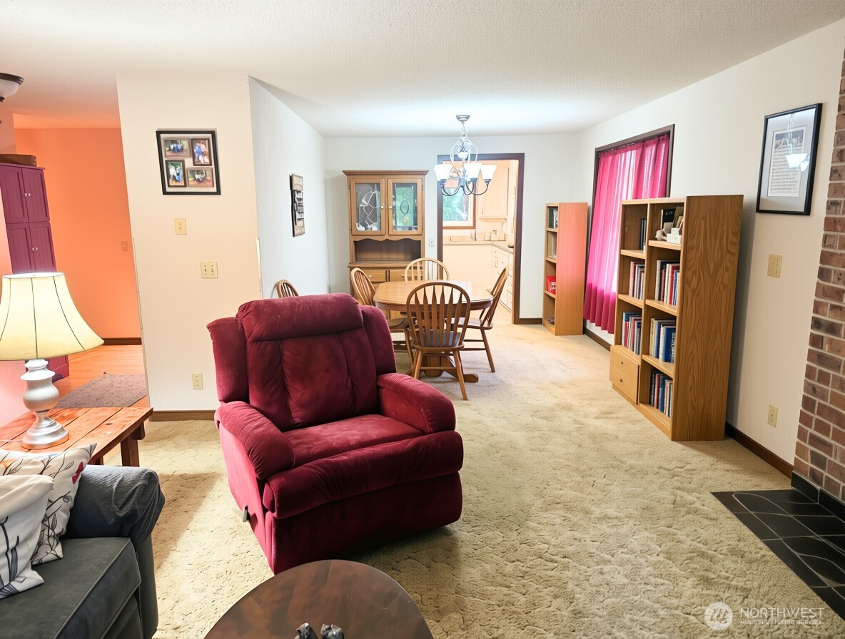7912 290th Street Property Photo 9